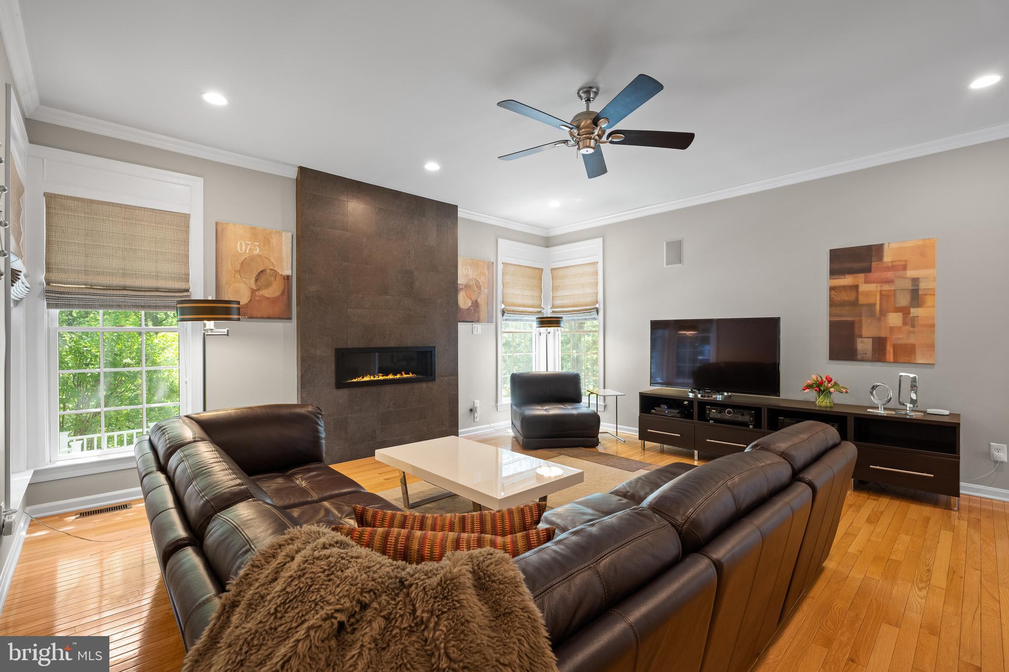 THE RESERVE - Residential