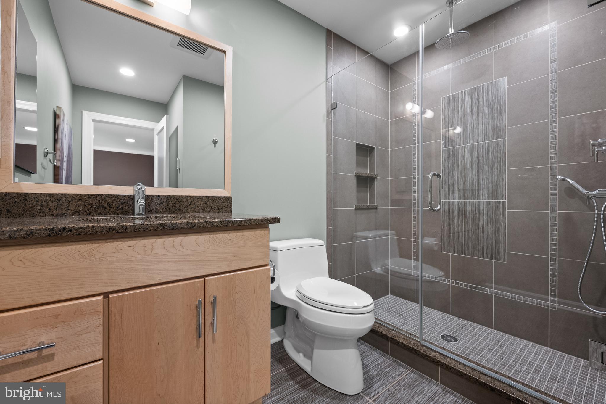 THE RESERVE - Residential