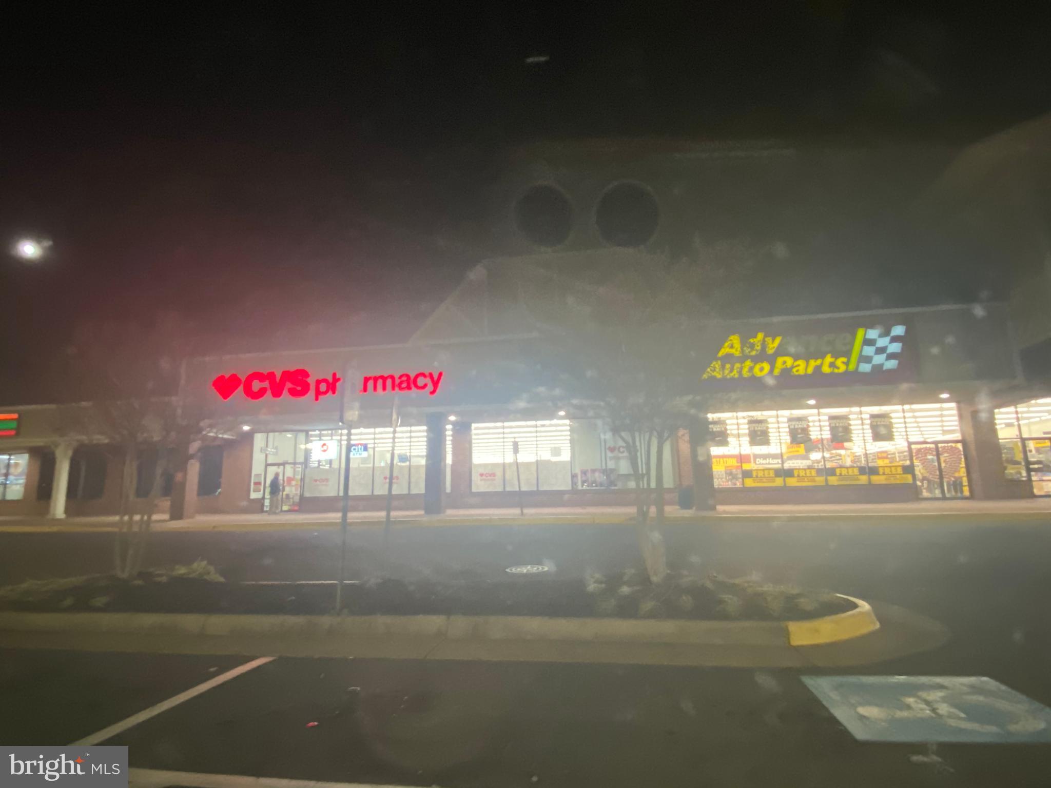 MCNAIR FARMS LANDBAY 11 - Residential Lease