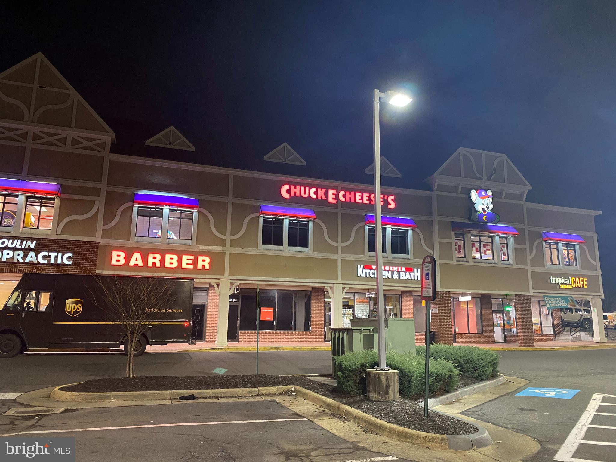 MCNAIR FARMS LANDBAY 11 - Residential Lease