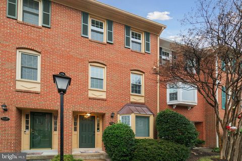 3351 5TH STREET S ARLINGTON VA 22204