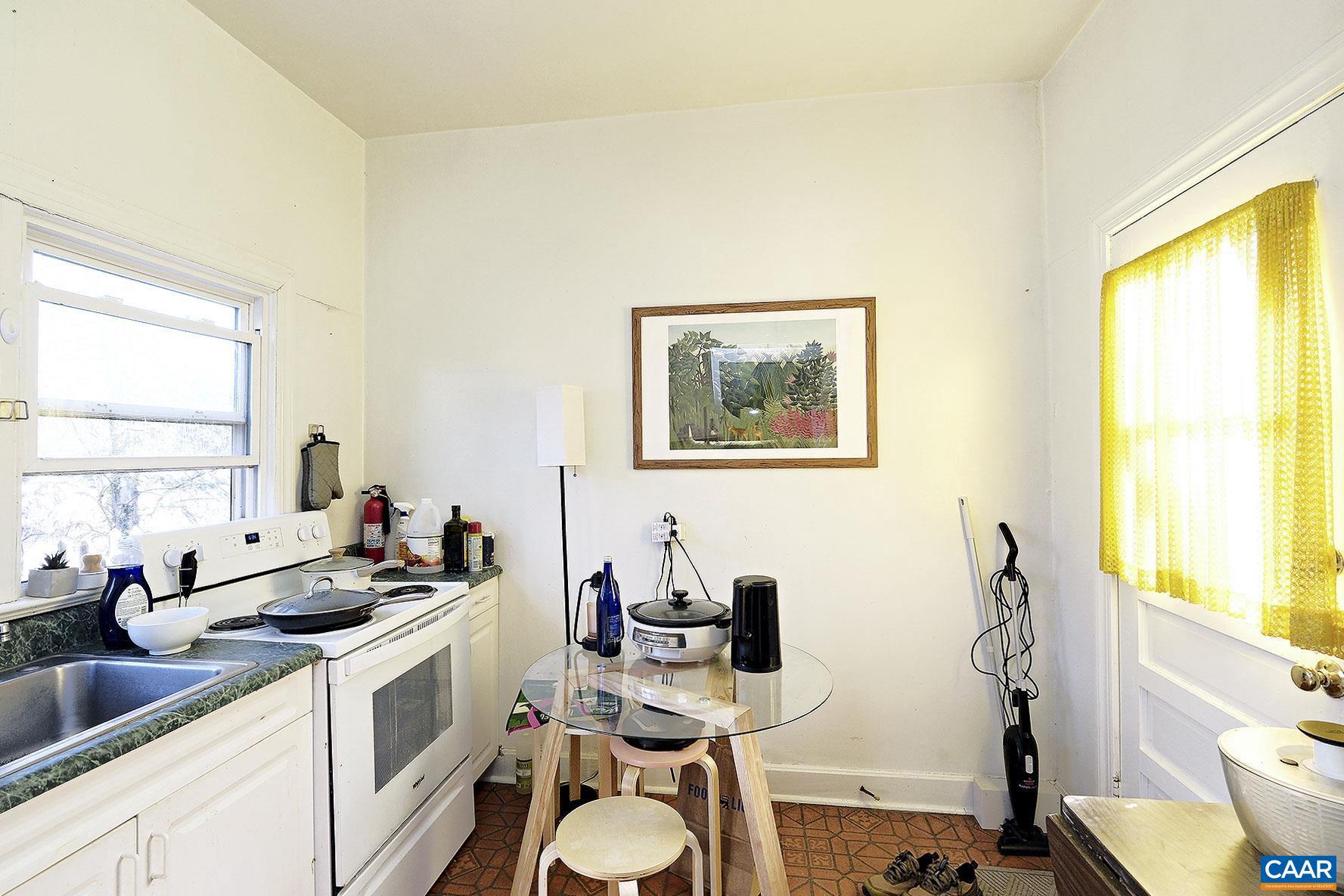 117 WASHINGTON AVE A