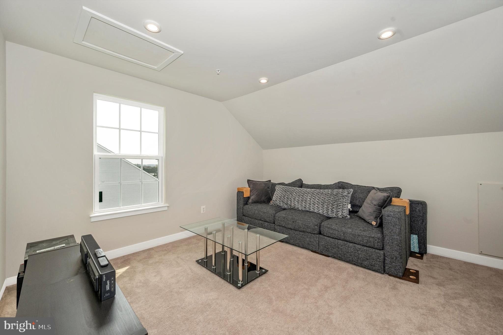 BALLENGER RUN - Residential