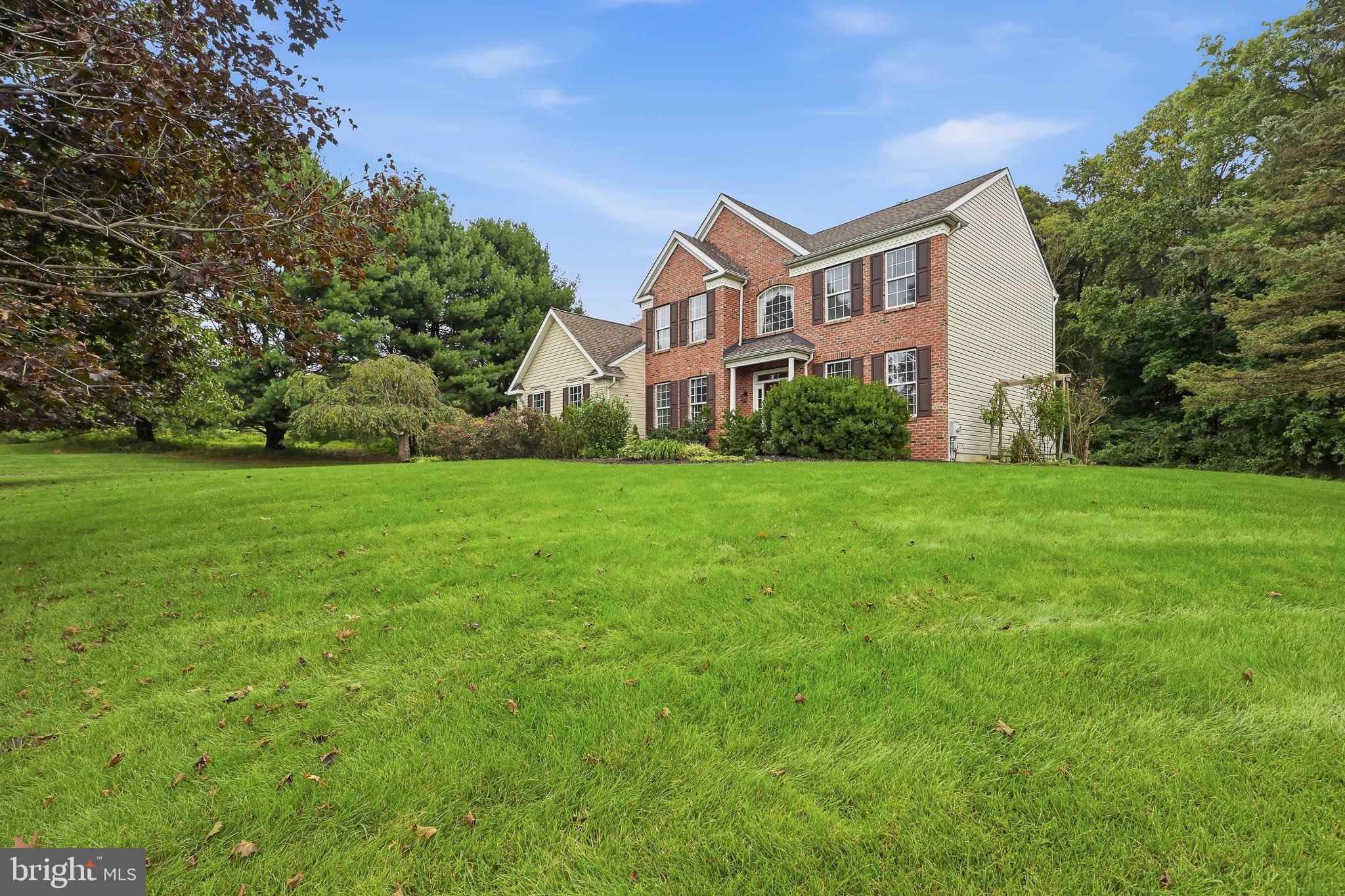 501 FALCON DRIVE