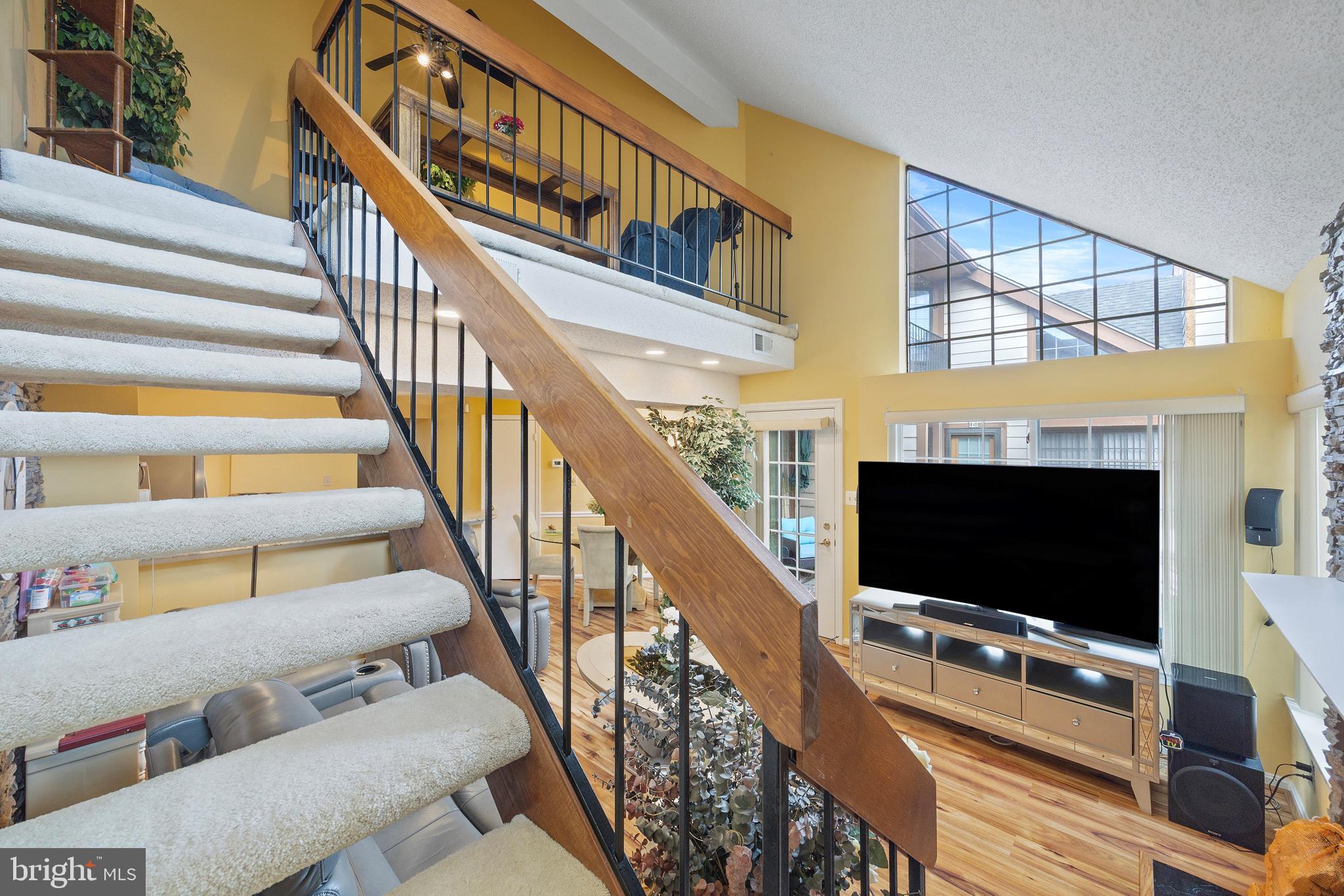 THE TIERS OF LAUREL LAKE - Residential