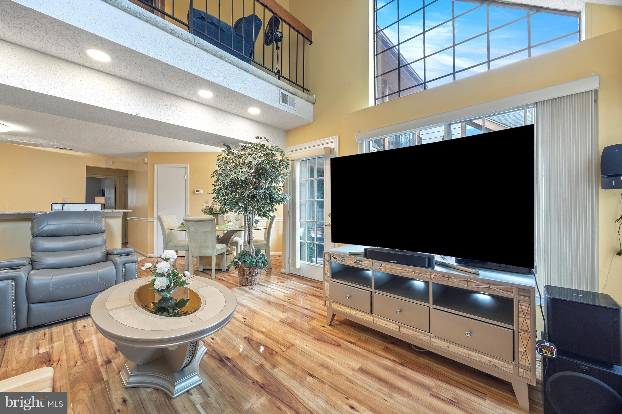 THE TIERS OF LAUREL LAKE - Residential