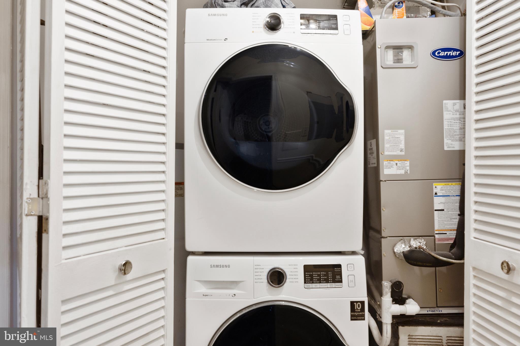 THE TIERS OF LAUREL LAKE - Residential