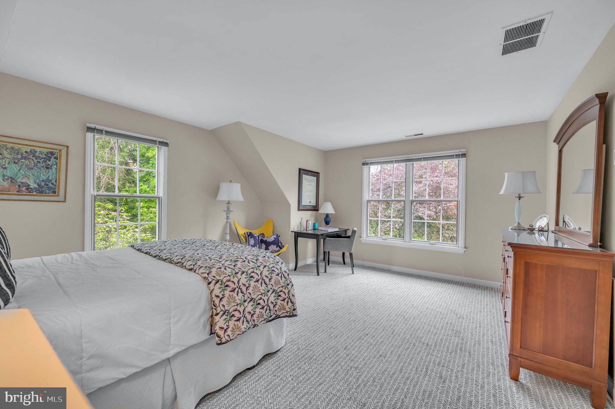 VALLEY CREEK FARM - Residential