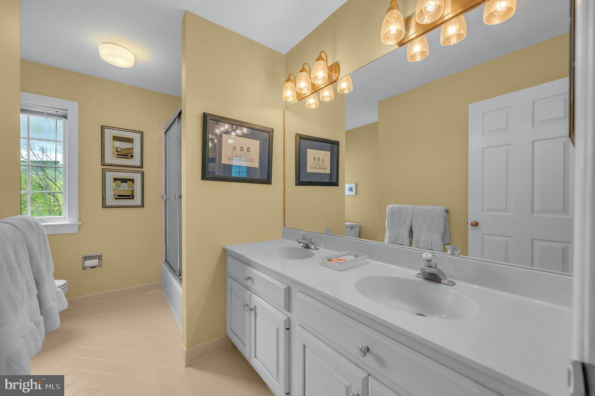 VALLEY CREEK FARM - Residential