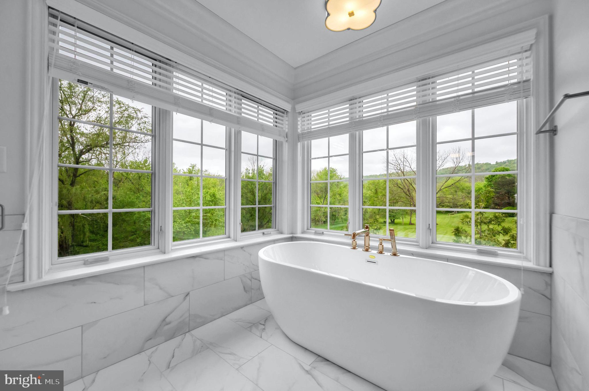 VALLEY CREEK FARM - Residential