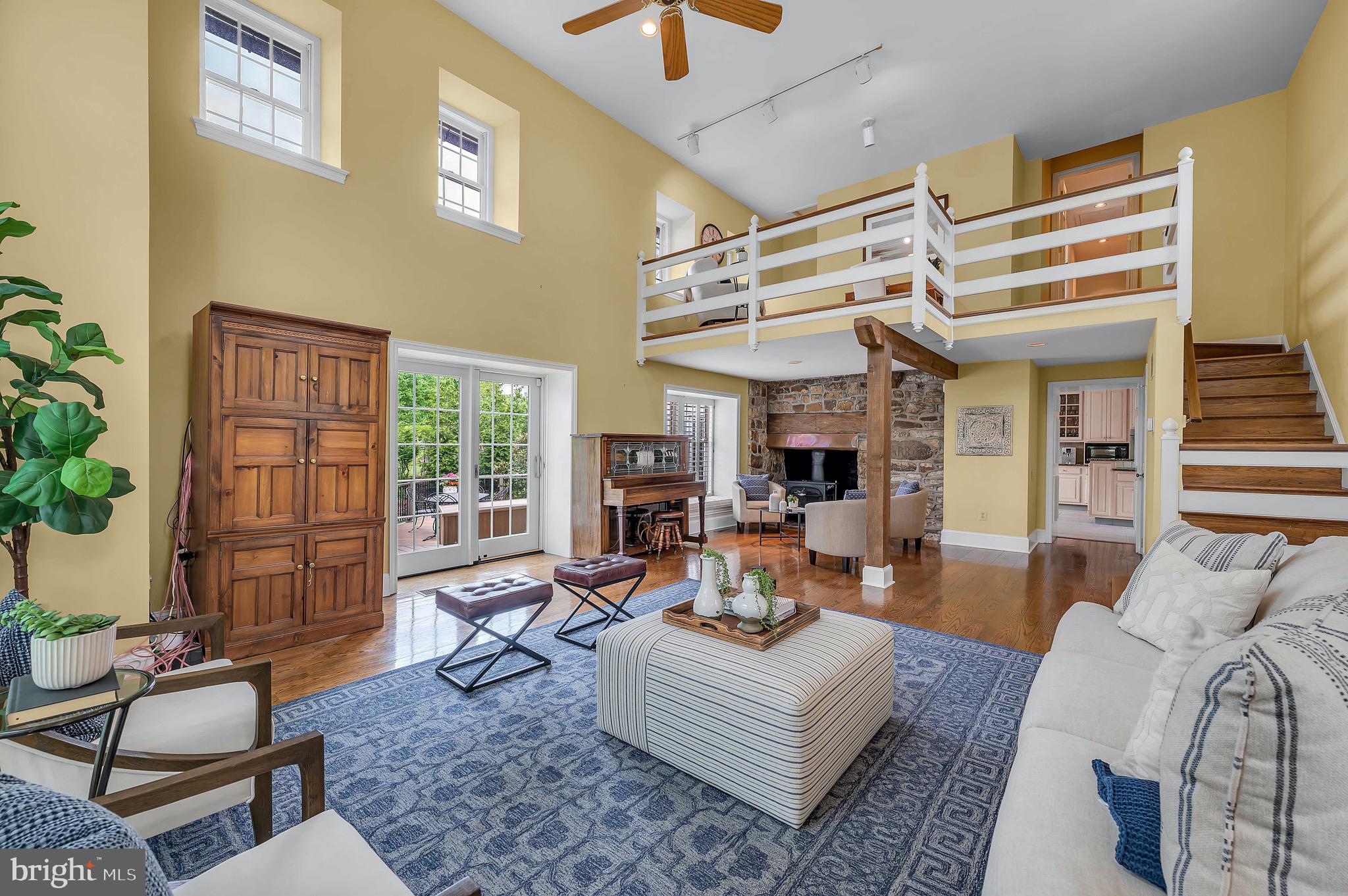 VALLEY CREEK FARM - Residential