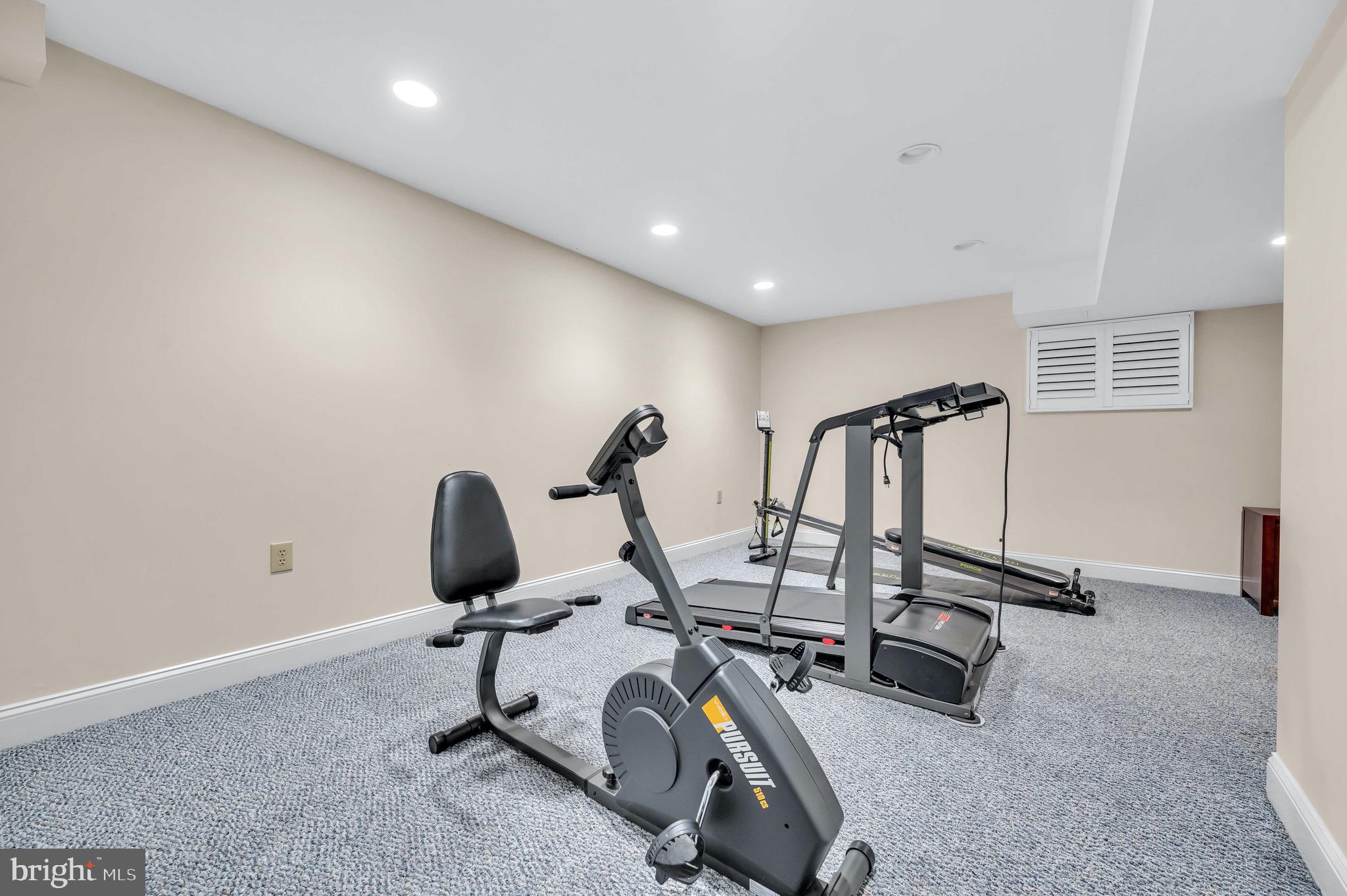 VALLEY CREEK FARM - Residential