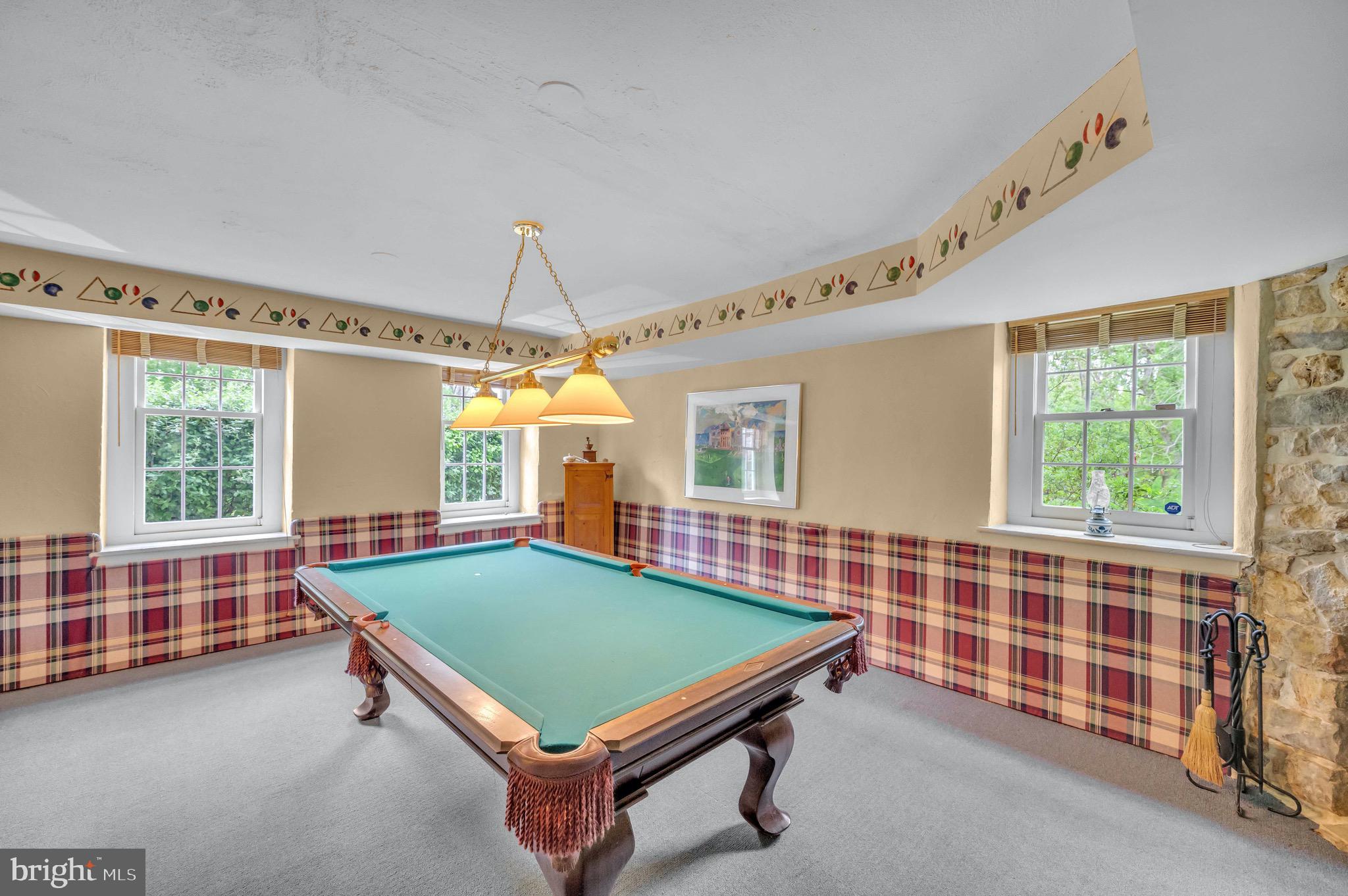 VALLEY CREEK FARM - Residential