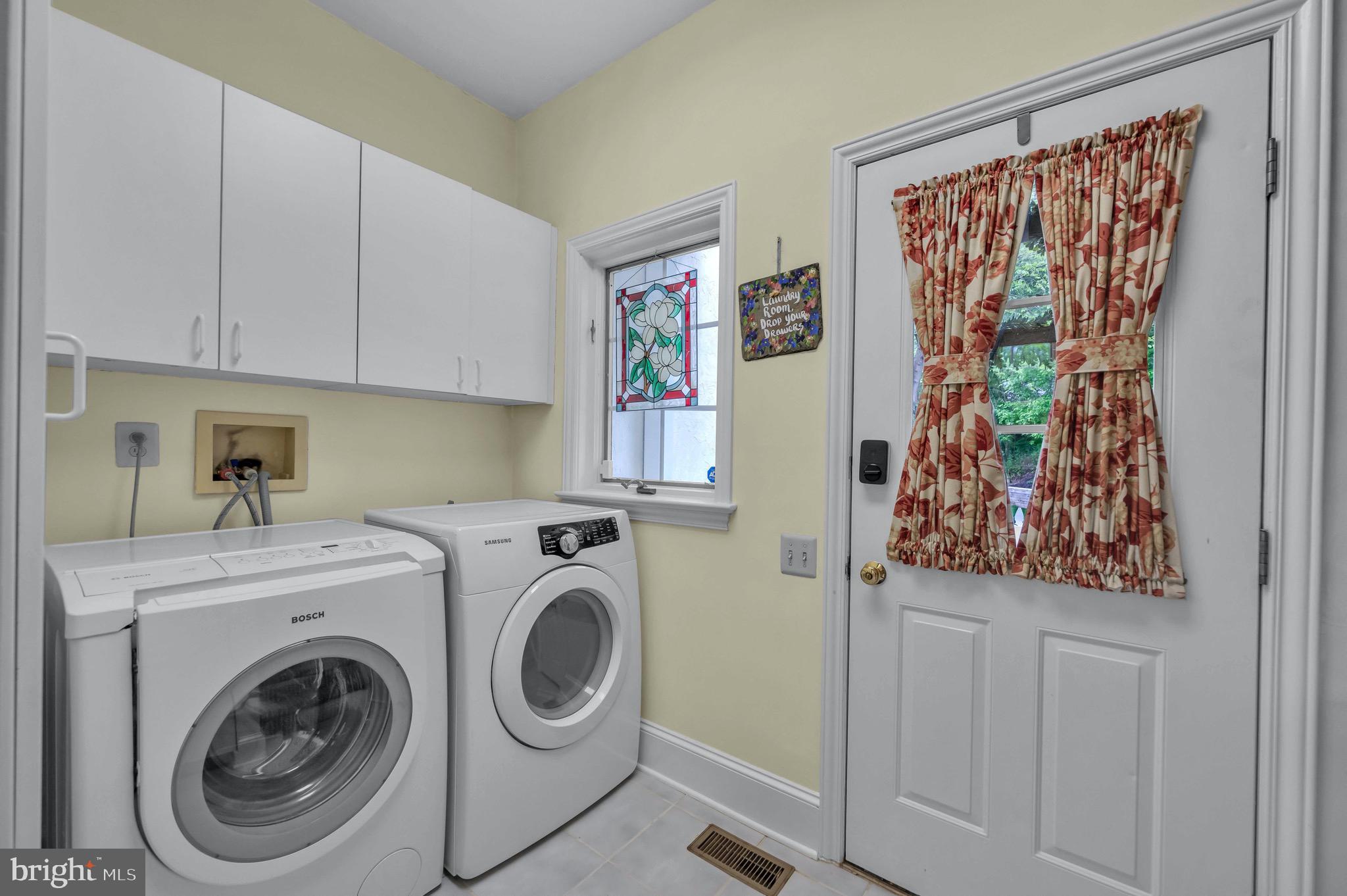 VALLEY CREEK FARM - Residential