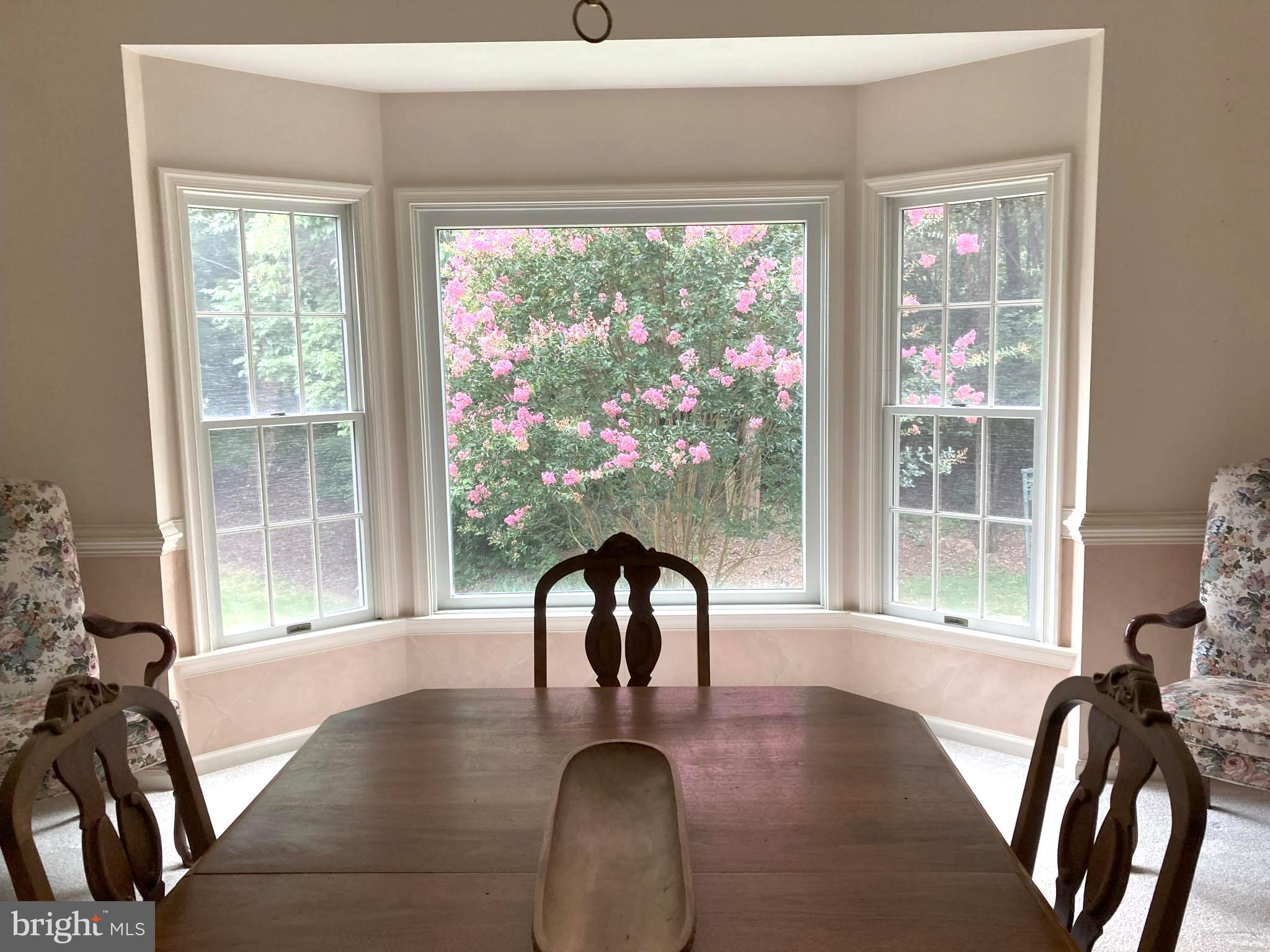 MONROE MANOR - Residential