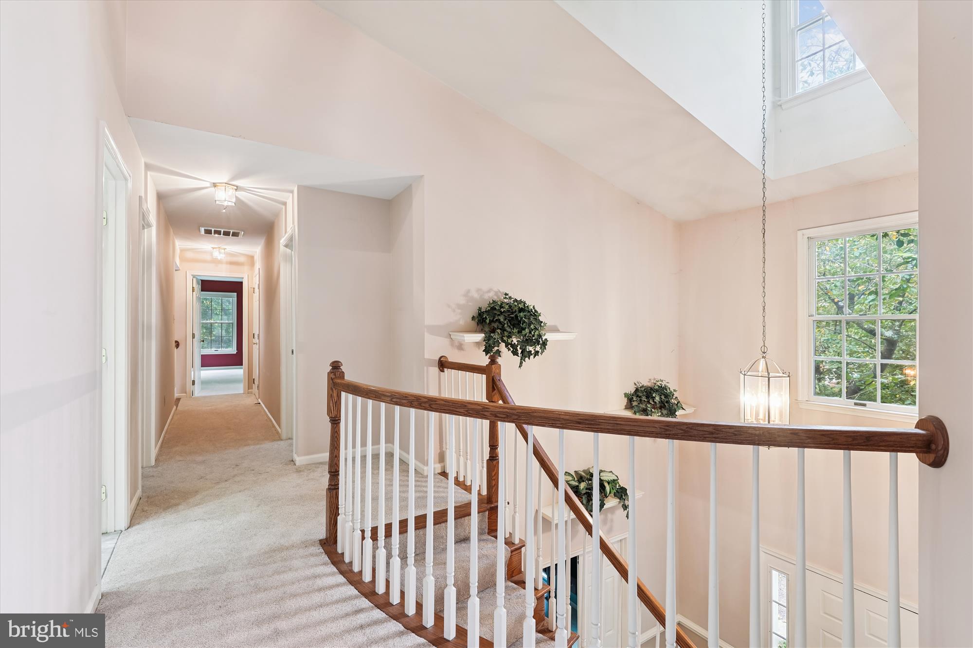 MONROE MANOR - Residential