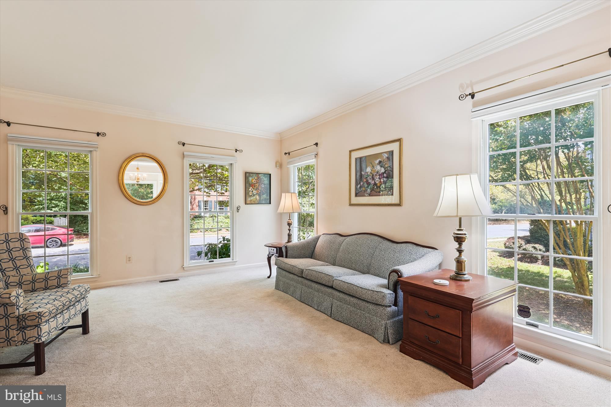 MONROE MANOR - Residential