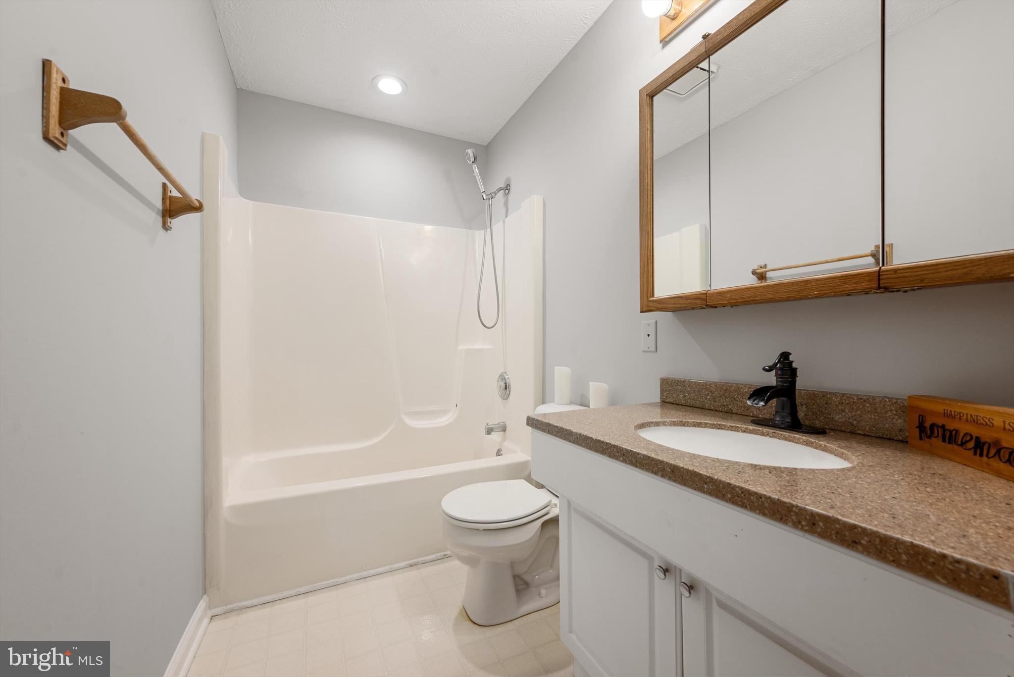 PRENTISS POINT - Residential