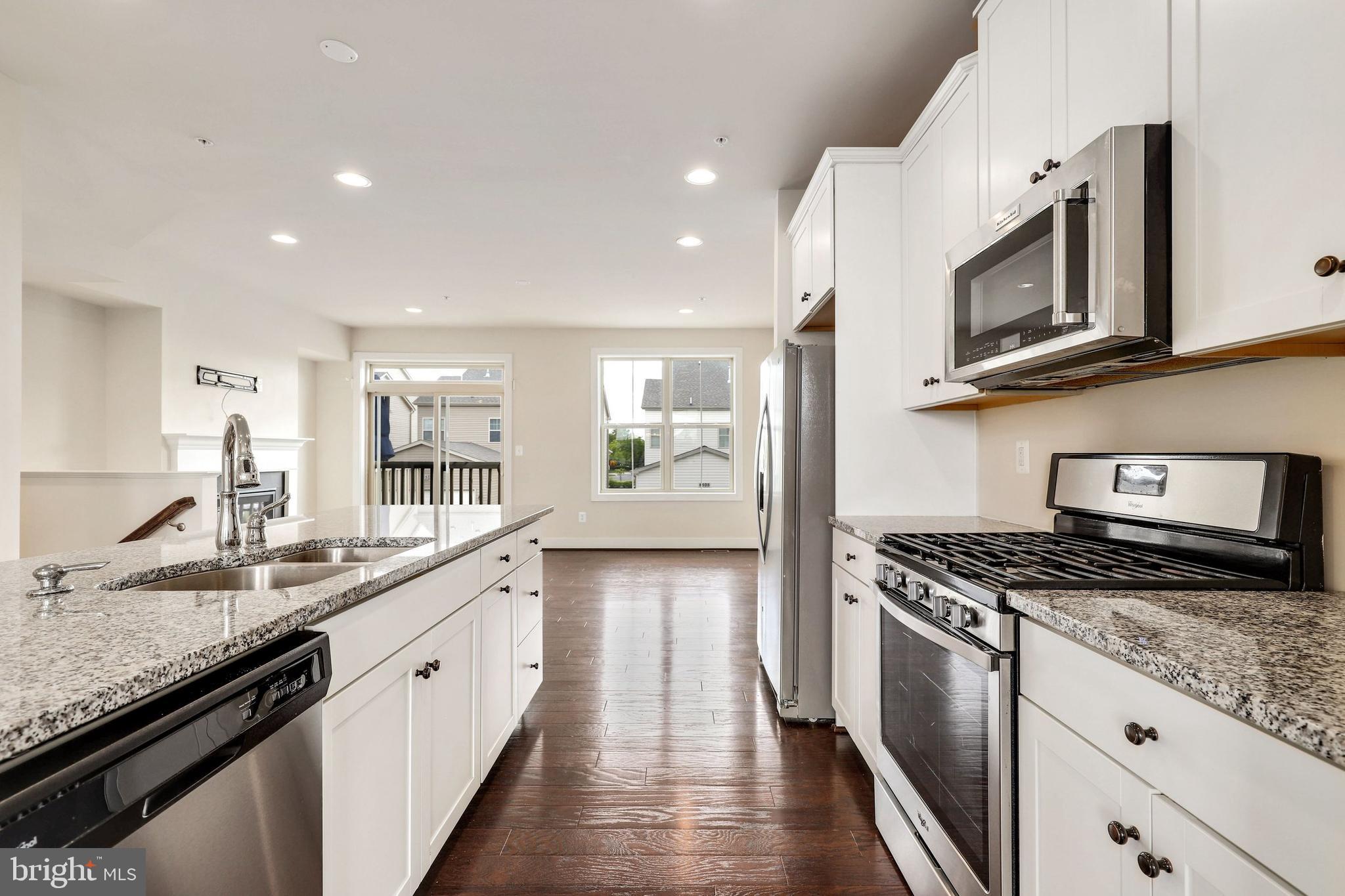 LANDSDALE - Residential