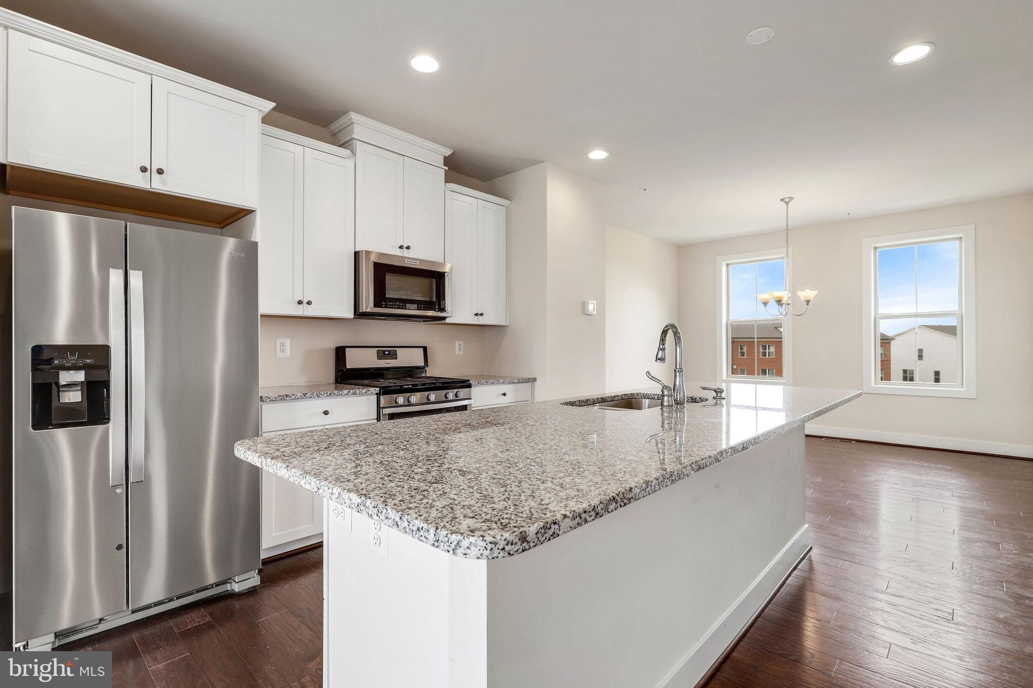 LANDSDALE - Residential