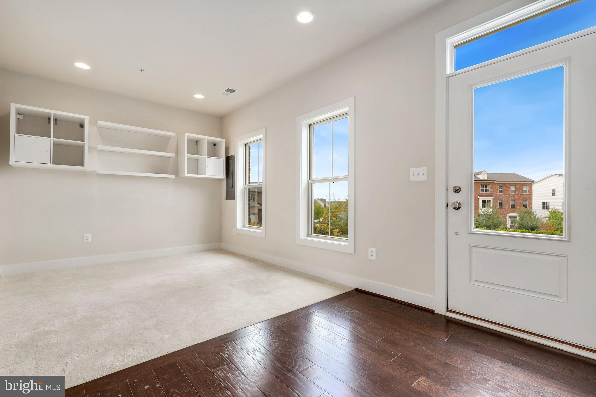 LANDSDALE - Residential