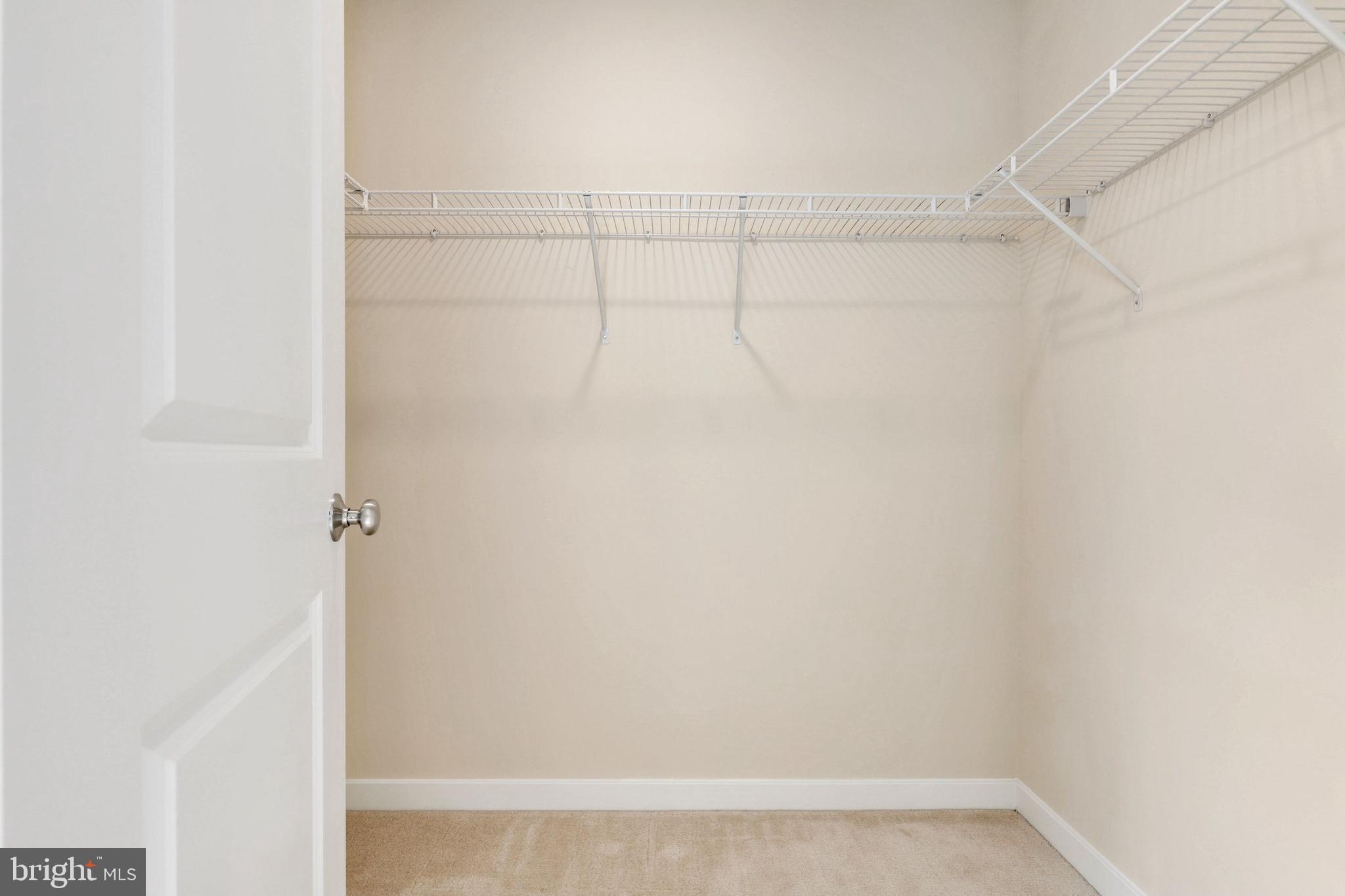 LANDSDALE - Residential