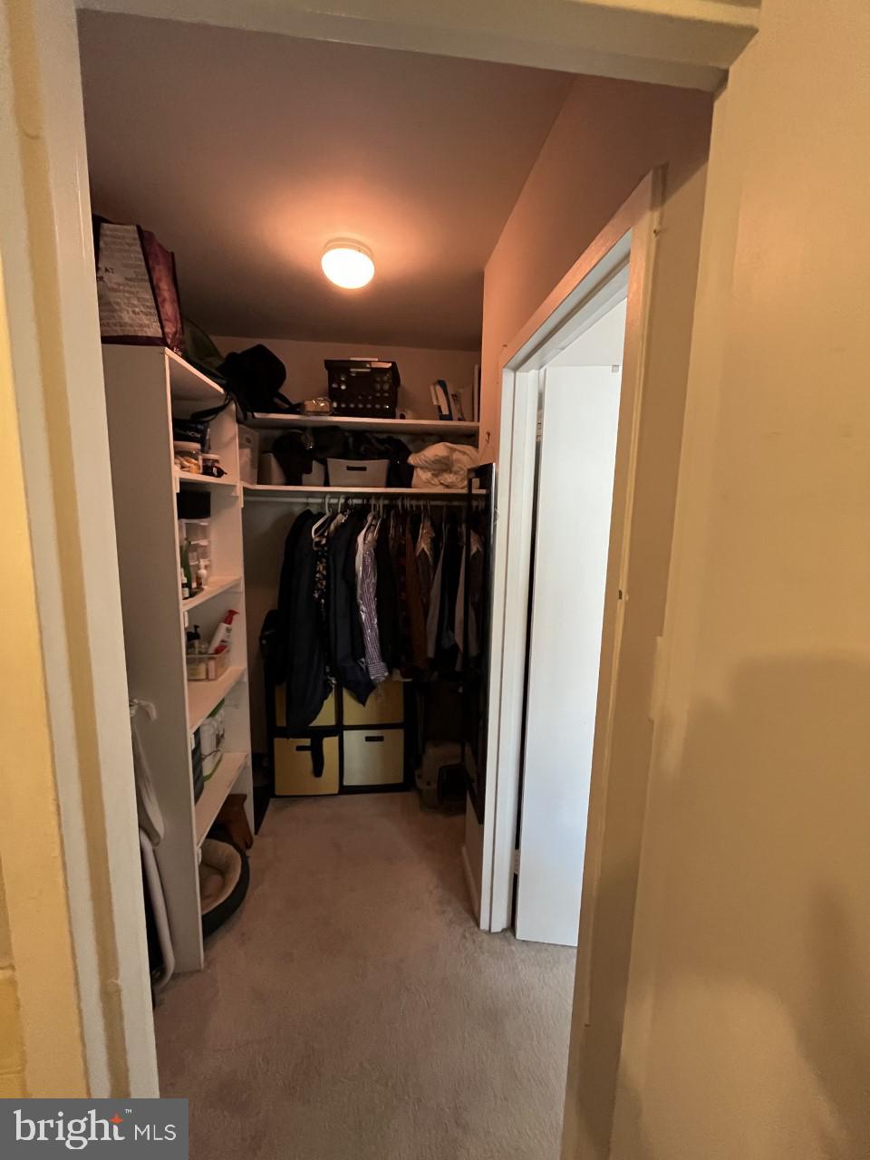 RIVER PLACE NORTH - Residential Lease