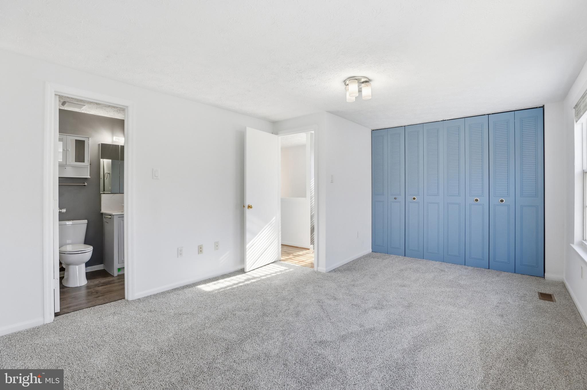 INDIAN CREEK VILLAGE - Residential