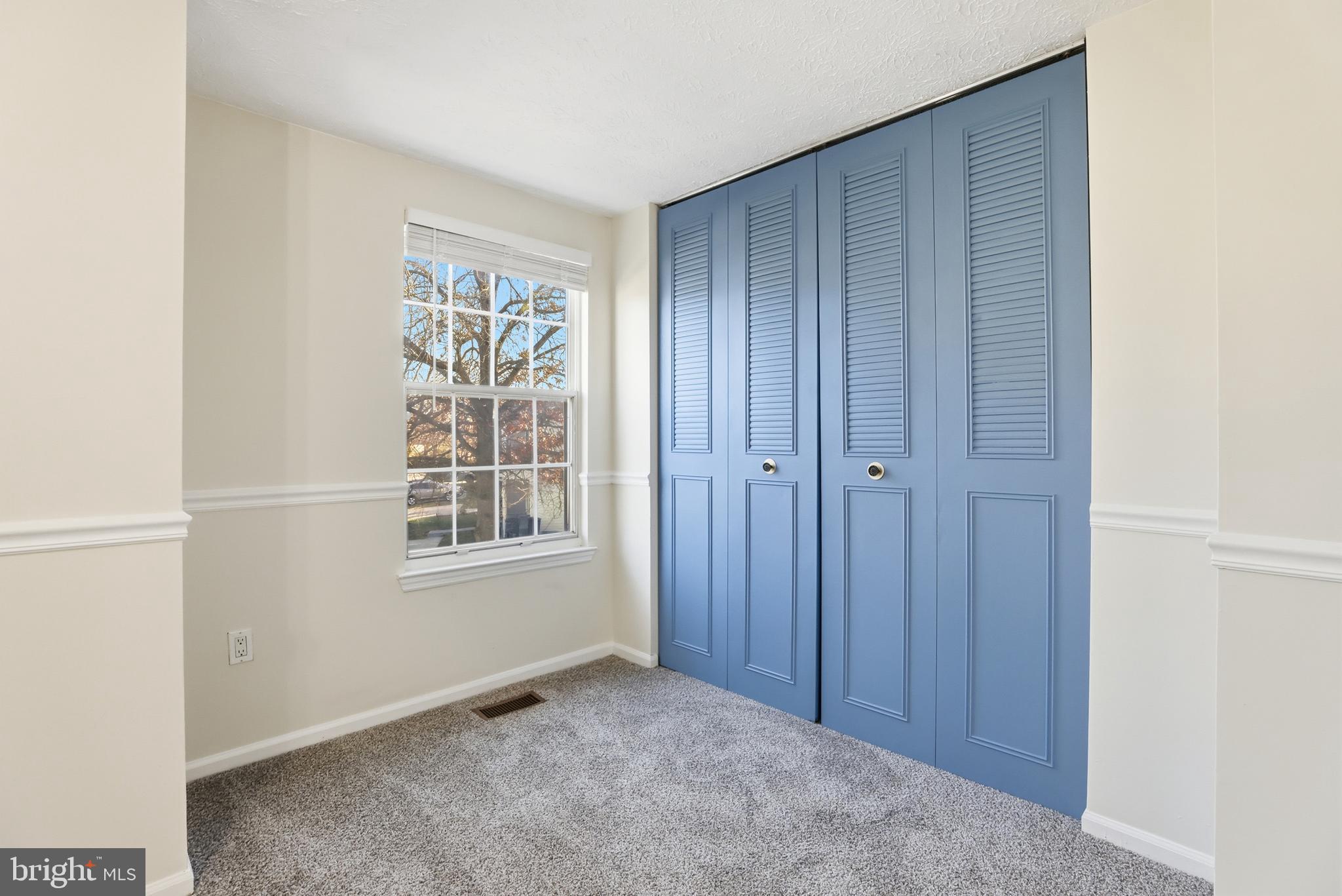 INDIAN CREEK VILLAGE - Residential