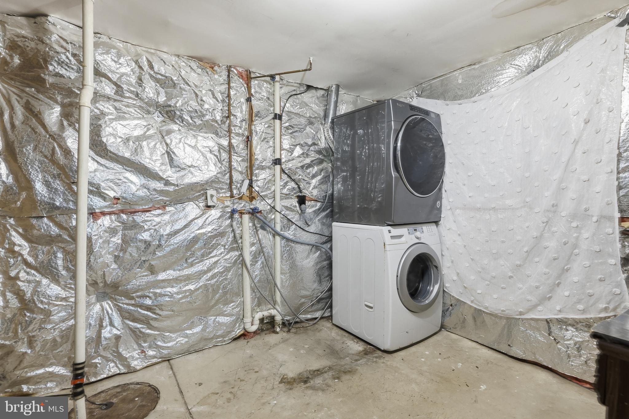 INDIAN CREEK VILLAGE - Residential