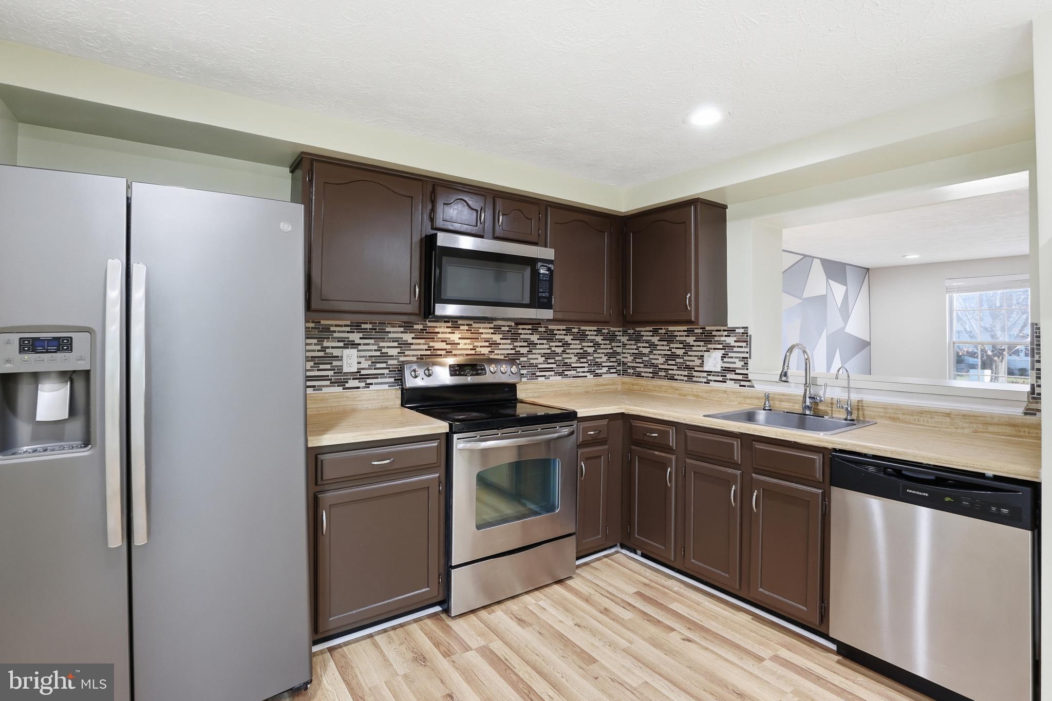 INDIAN CREEK VILLAGE - Residential