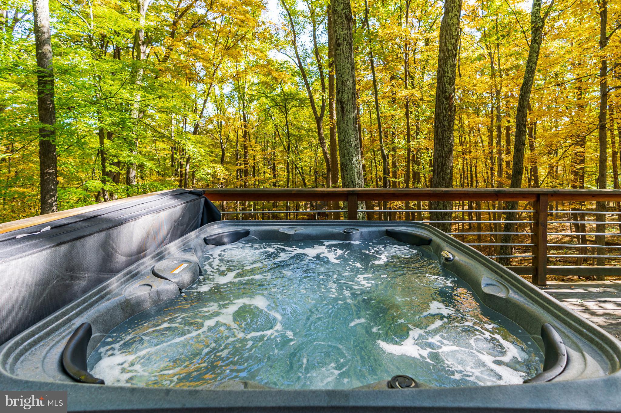 COOLFONT MOUNTAINSIDE - Residential