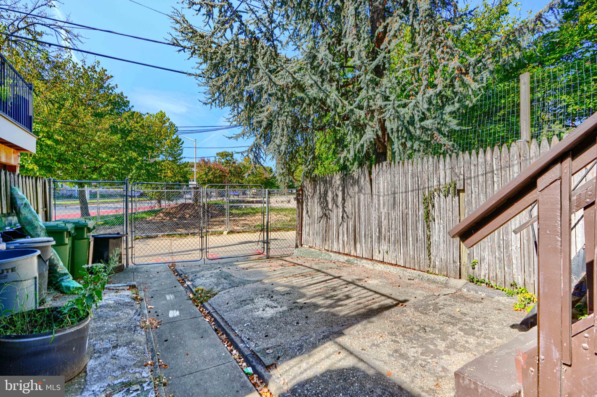RESERVOIR HILL - Residential Income
