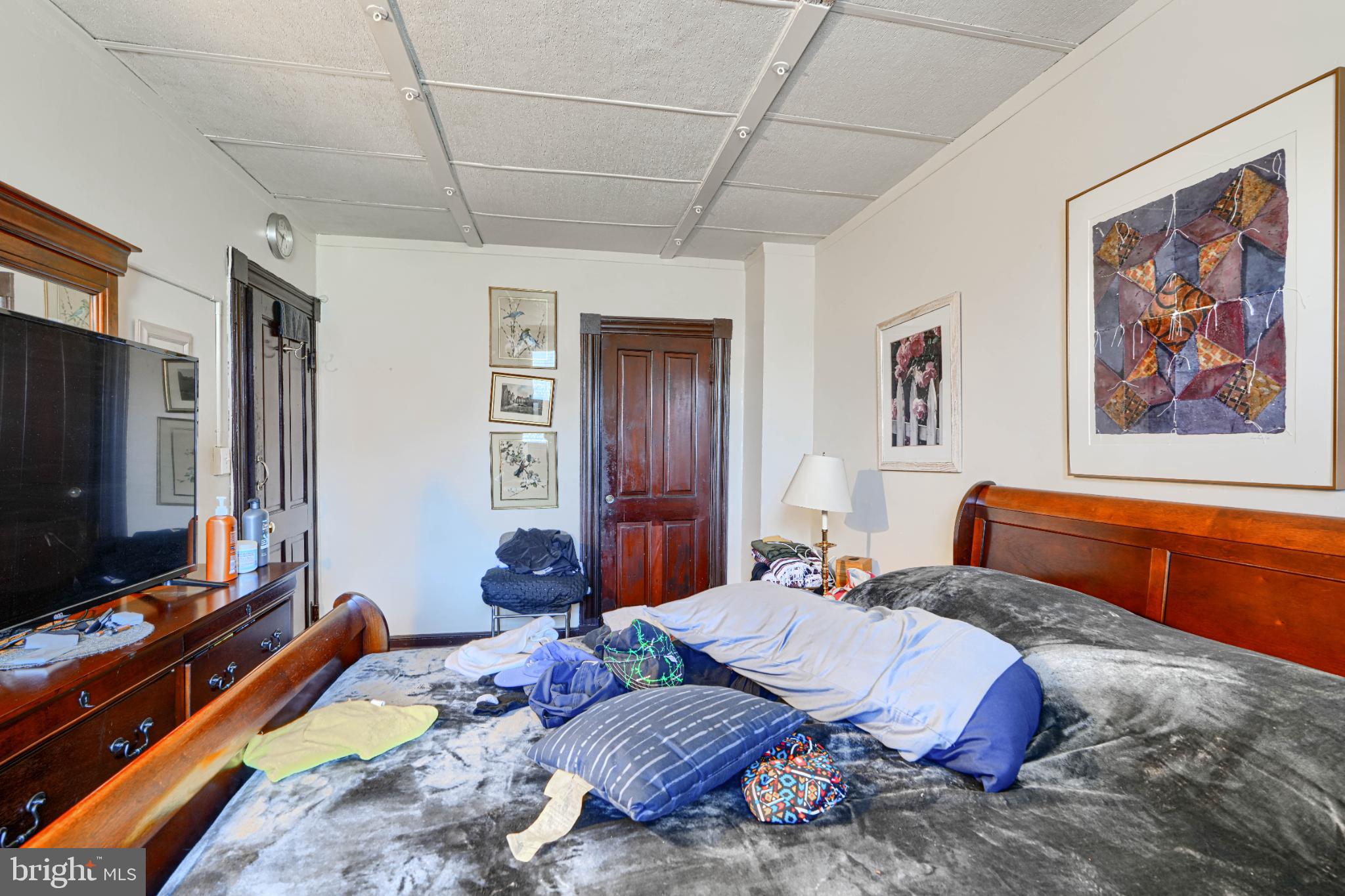 RESERVOIR HILL - Residential Income