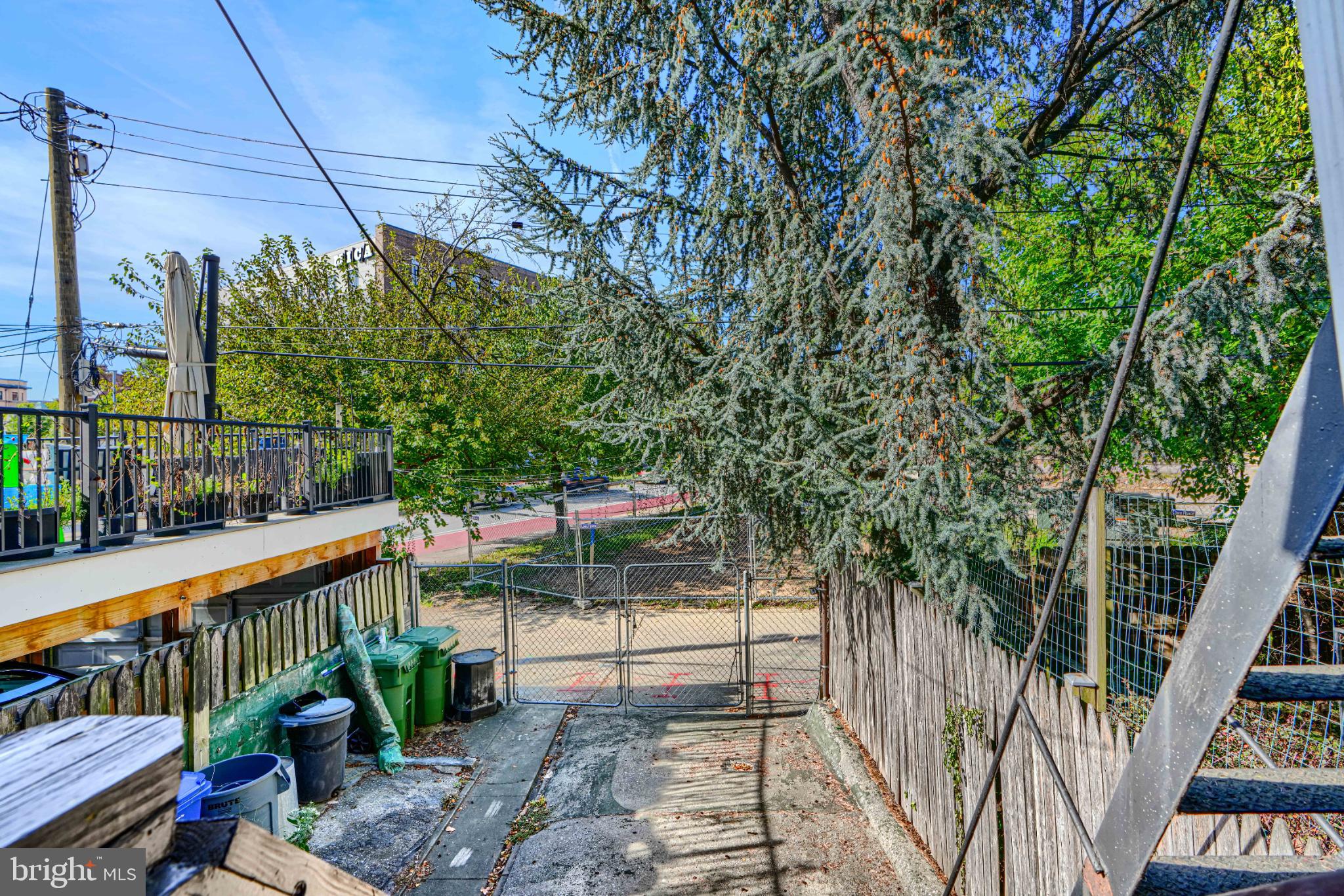 RESERVOIR HILL - Residential Income