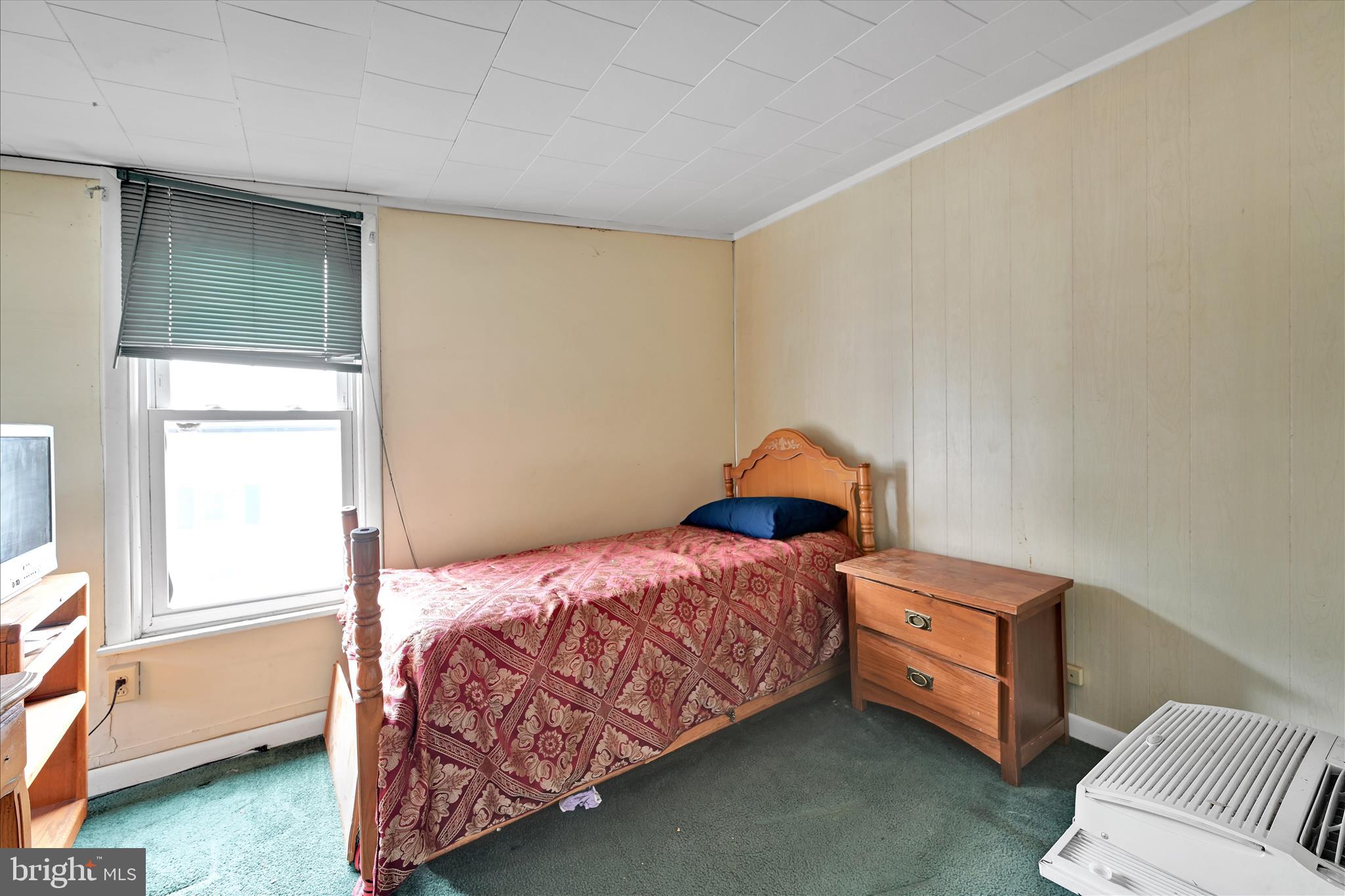 ASHLAND - Residential