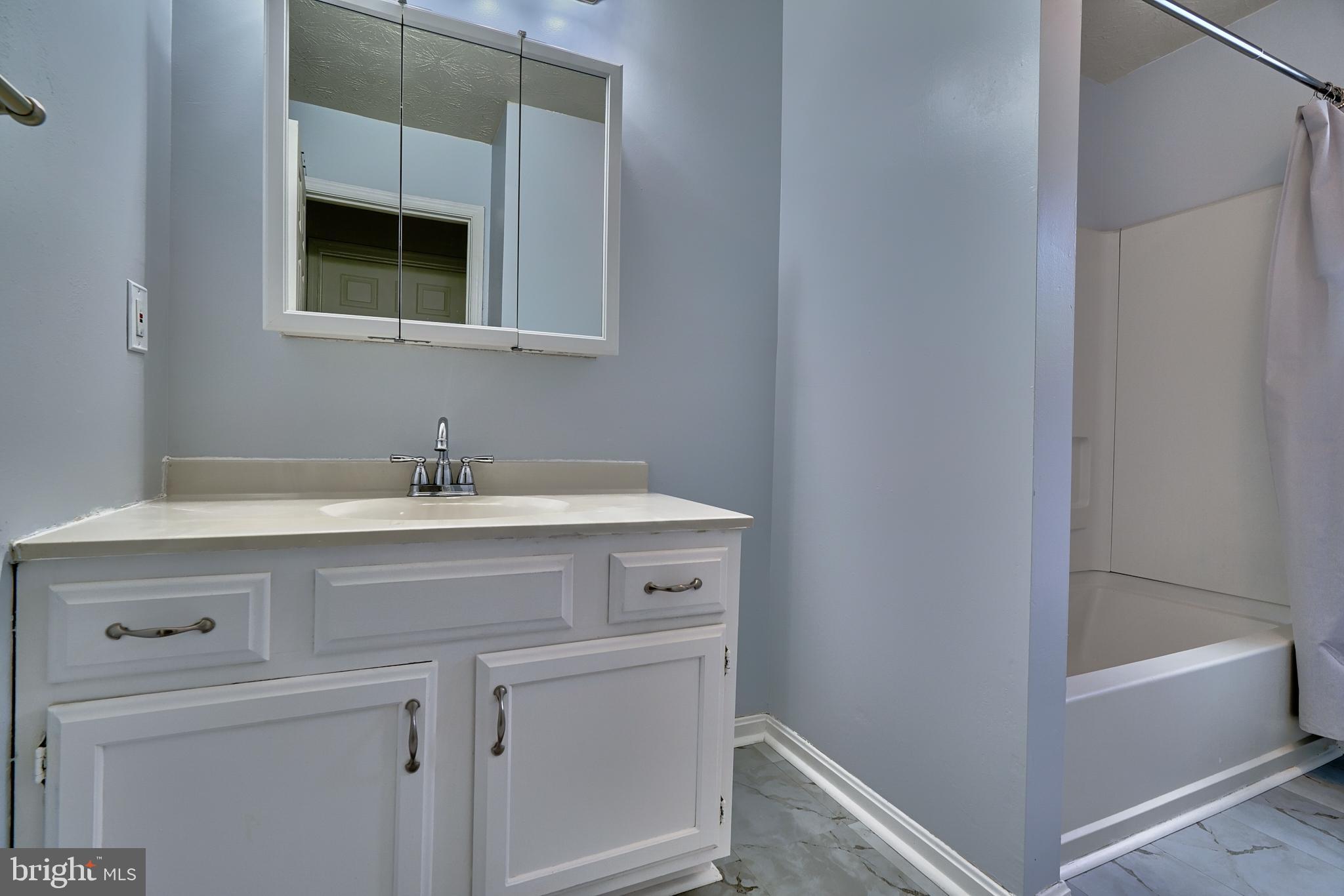 FOUNTAIN GLEN - Residential