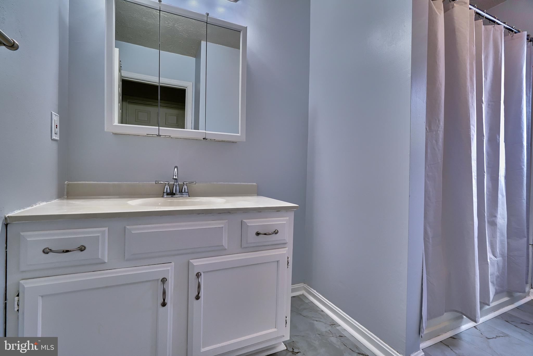 FOUNTAIN GLEN - Residential