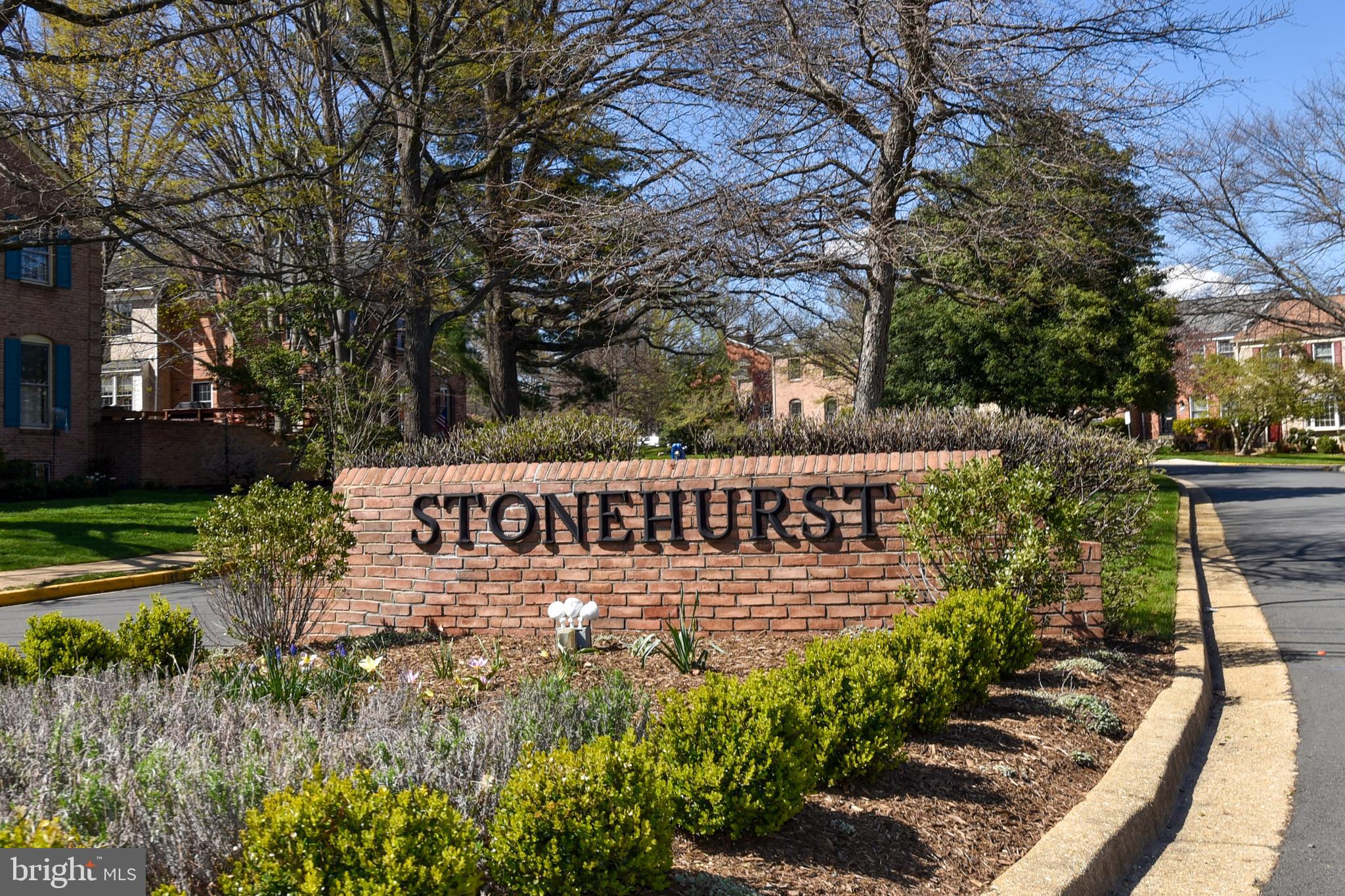 STONEHURST - Residential