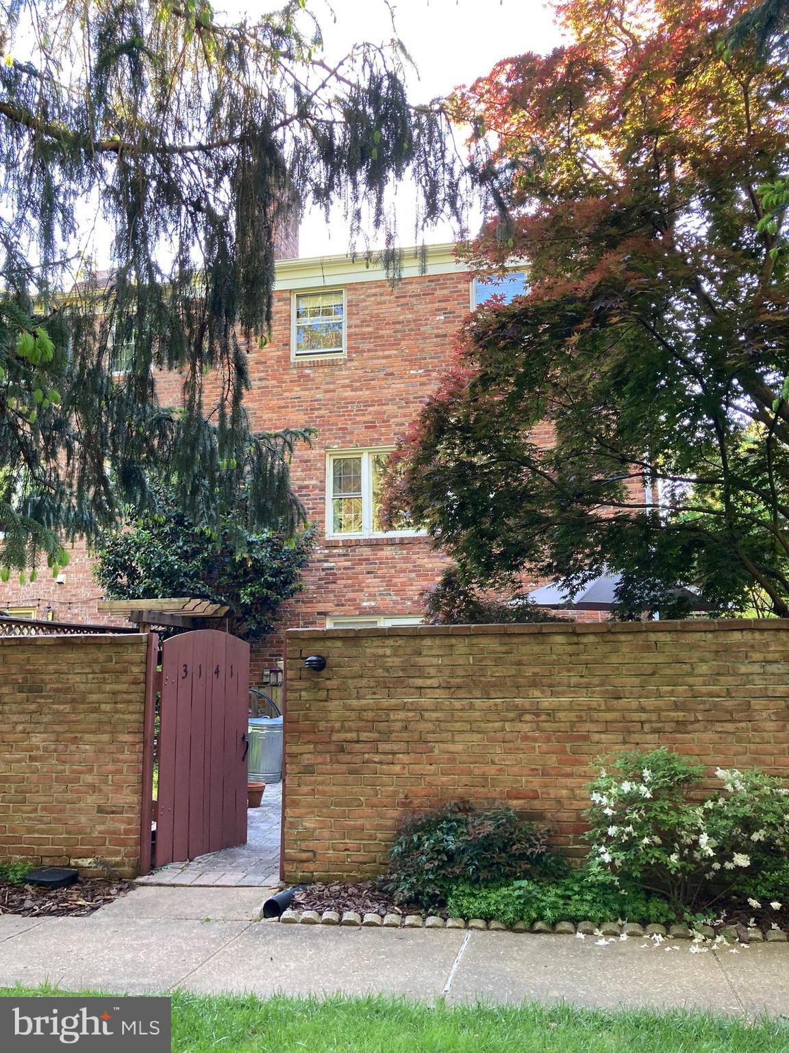 STONEHURST - Residential