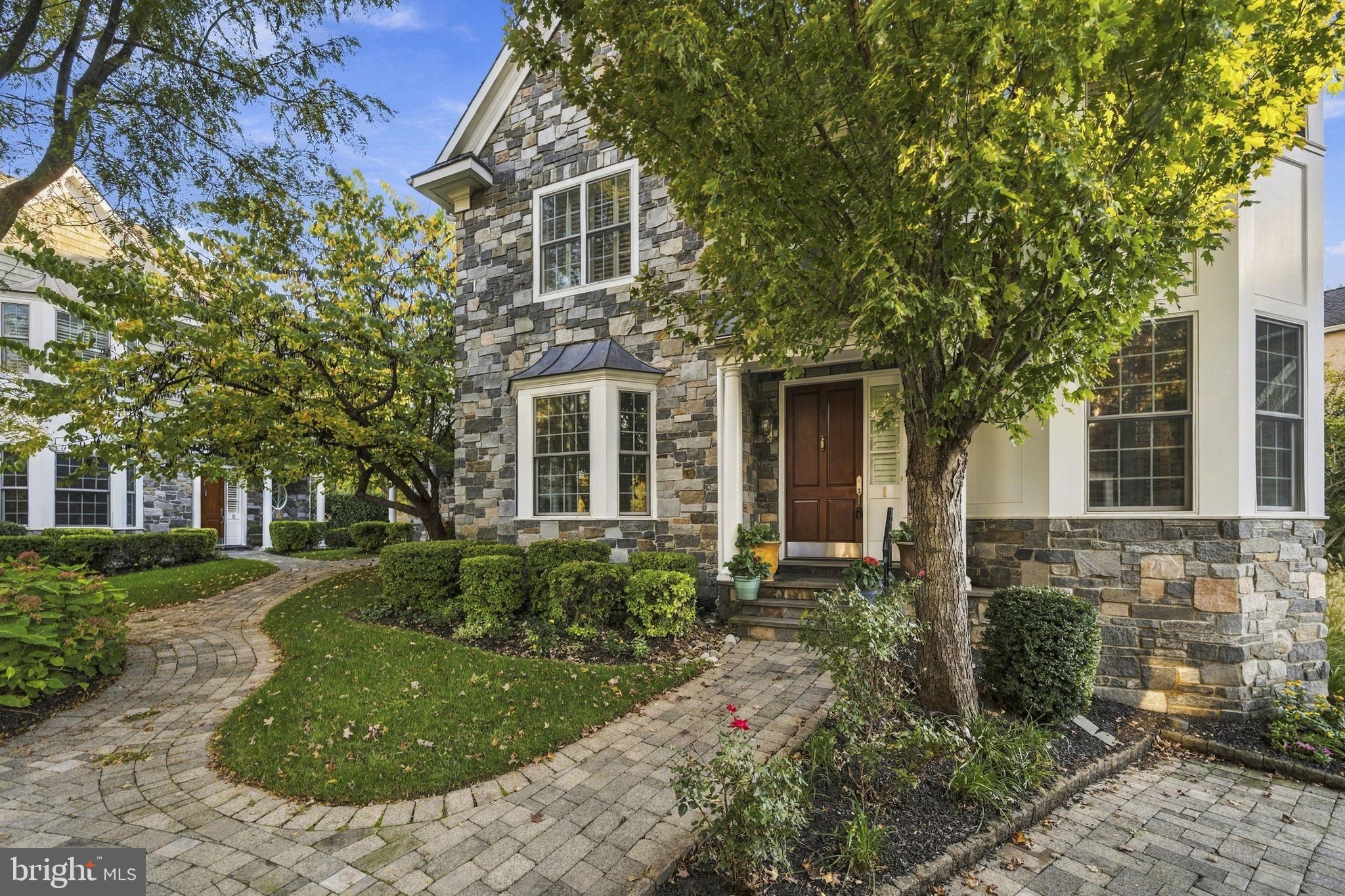 1 WICKLOW COURT