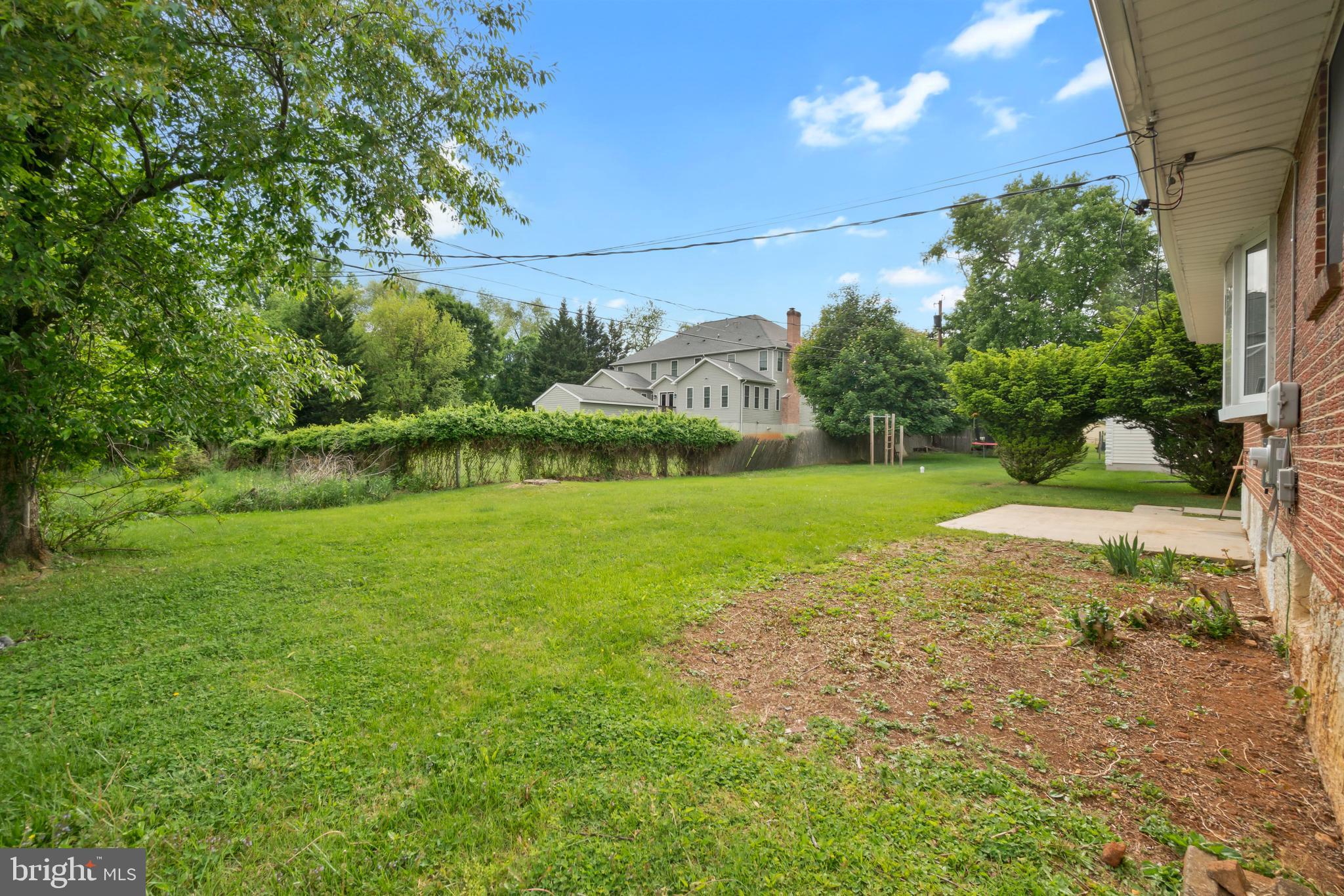 LIBERTY MANOR - Residential