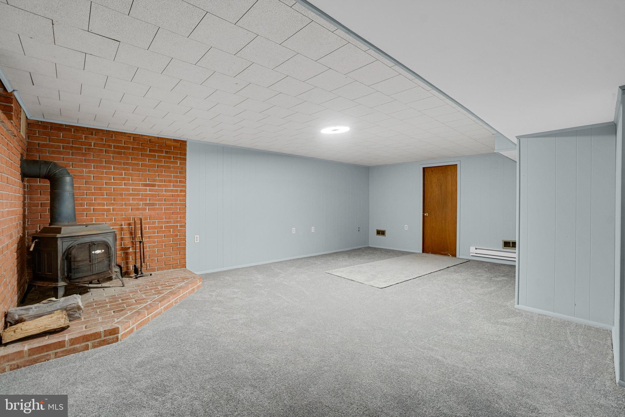 LIBERTY MANOR - Residential