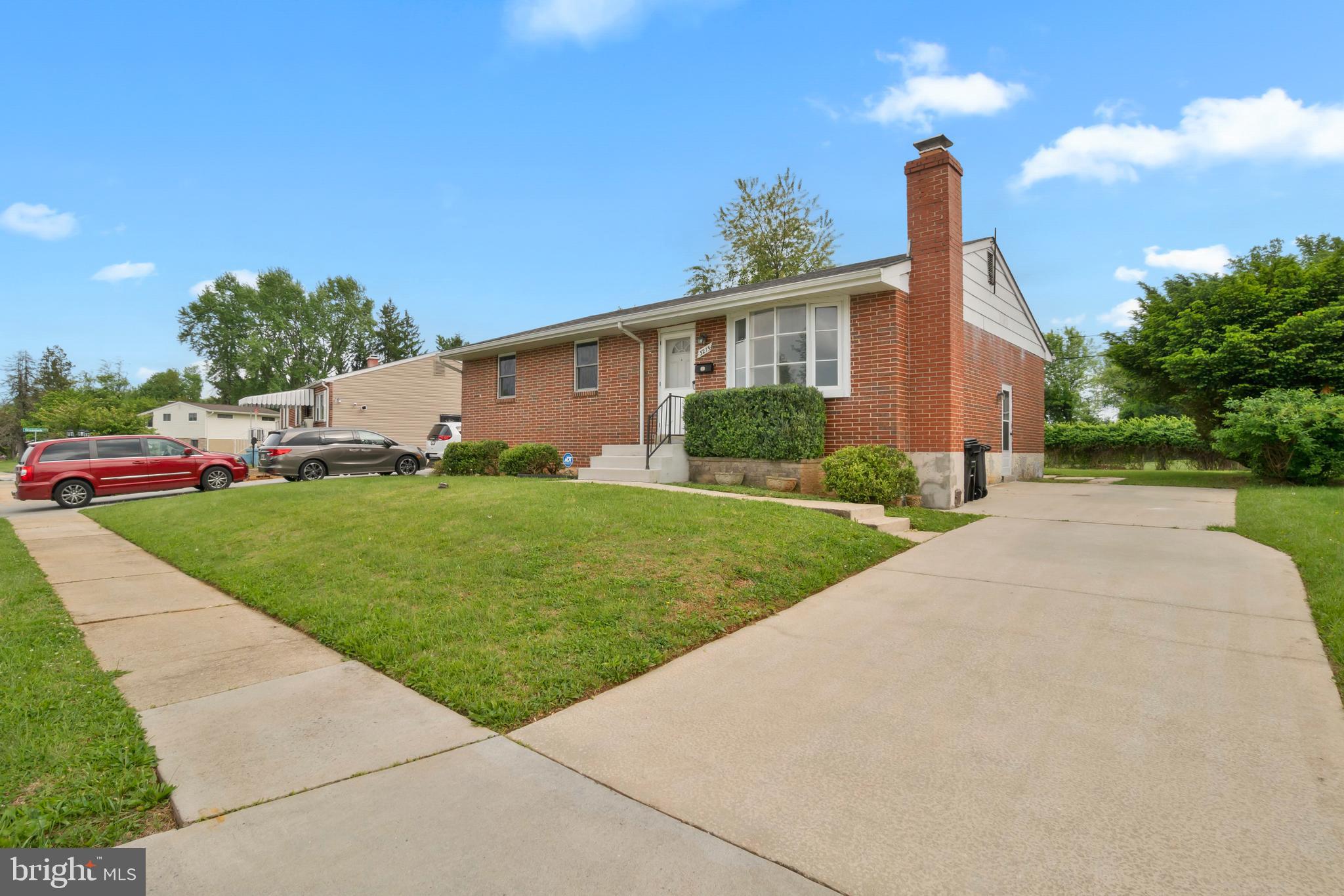 LIBERTY MANOR - Residential