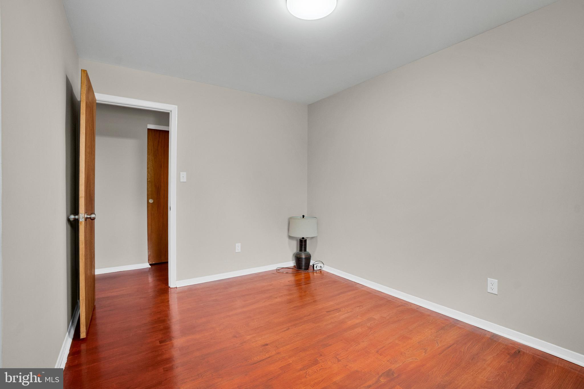 LIBERTY MANOR - Residential