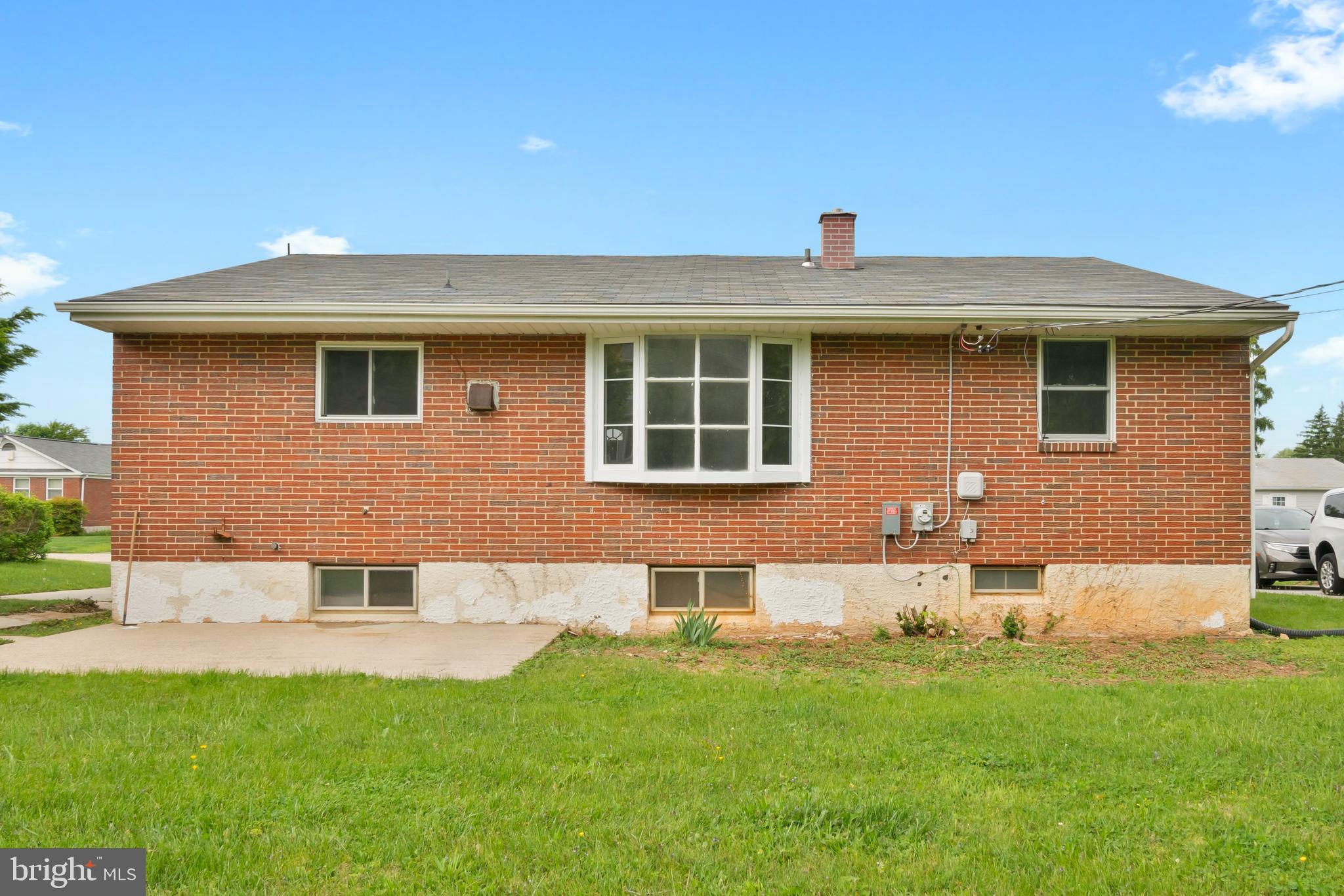 LIBERTY MANOR - Residential