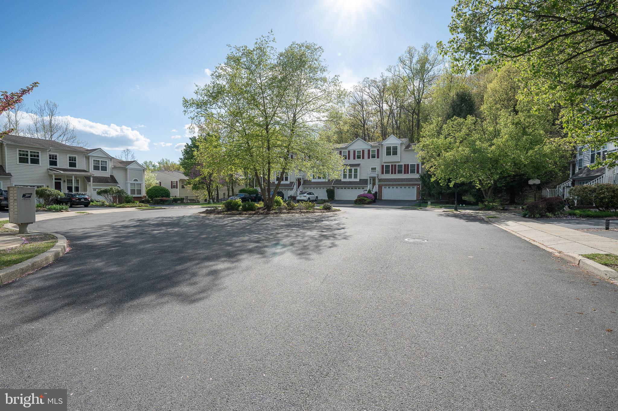 CHARLESTOWN OAKS - Residential