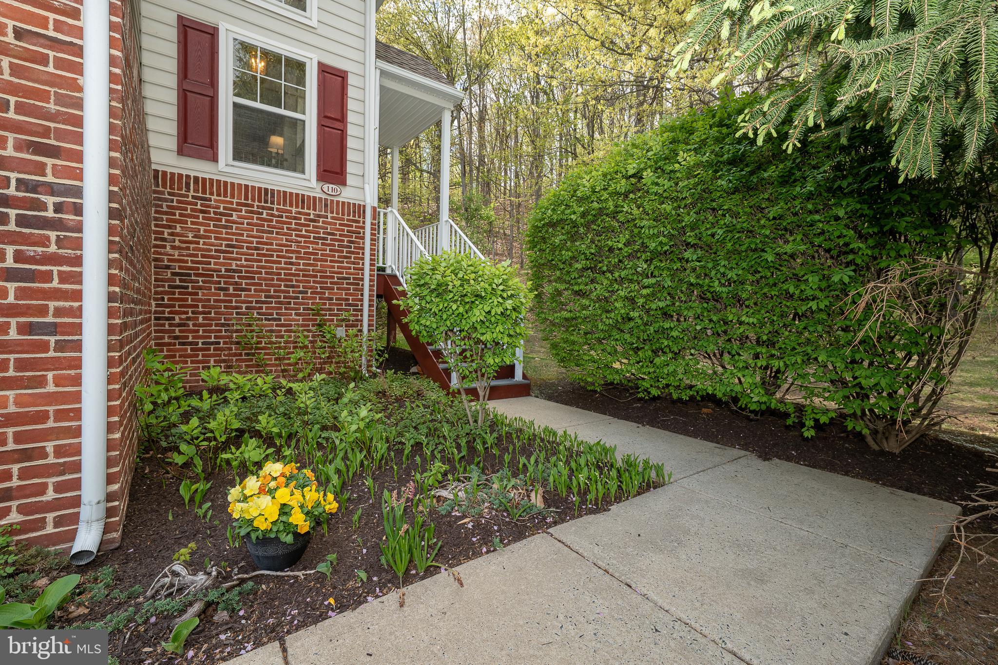 CHARLESTOWN OAKS - Residential