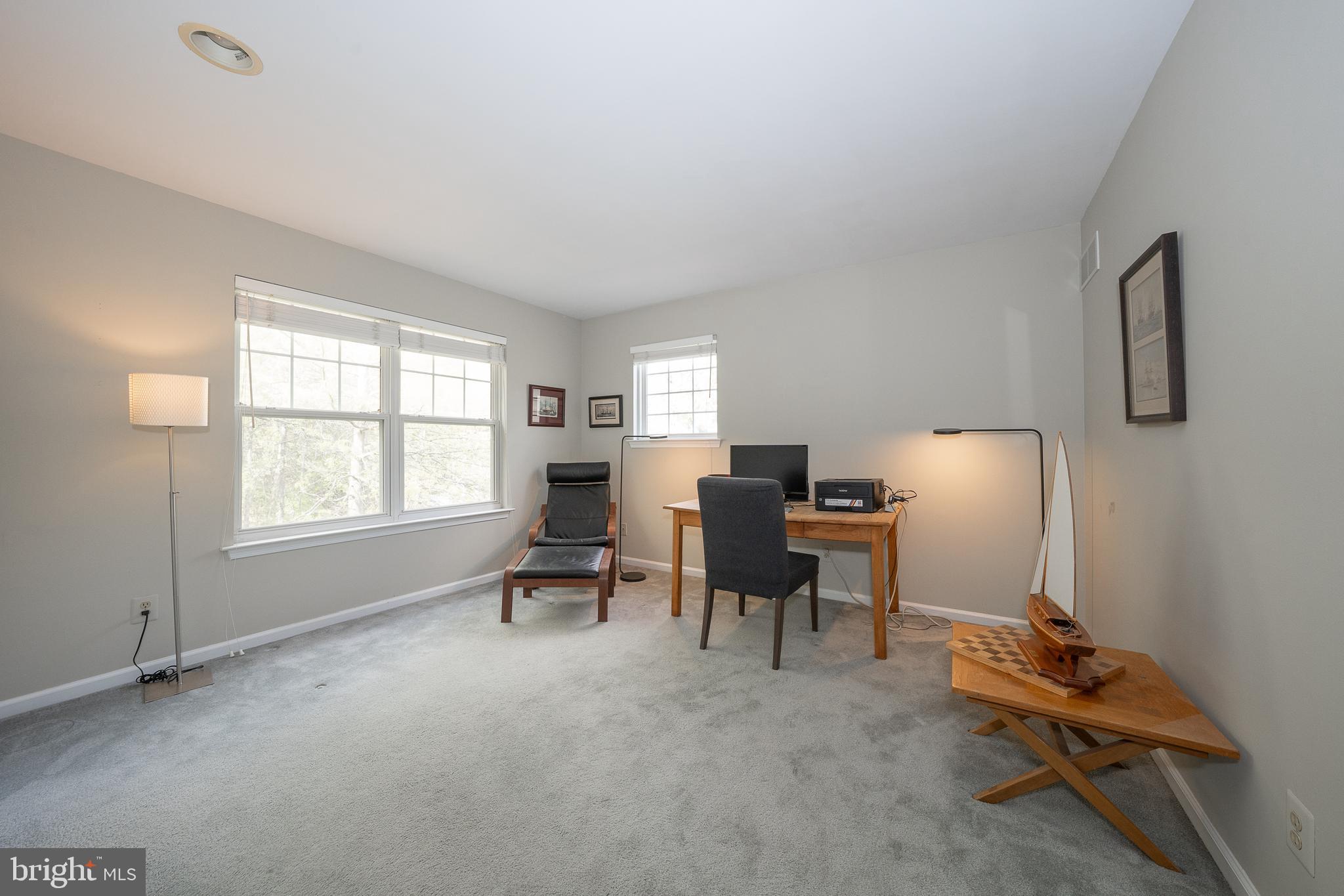 CHARLESTOWN OAKS - Residential