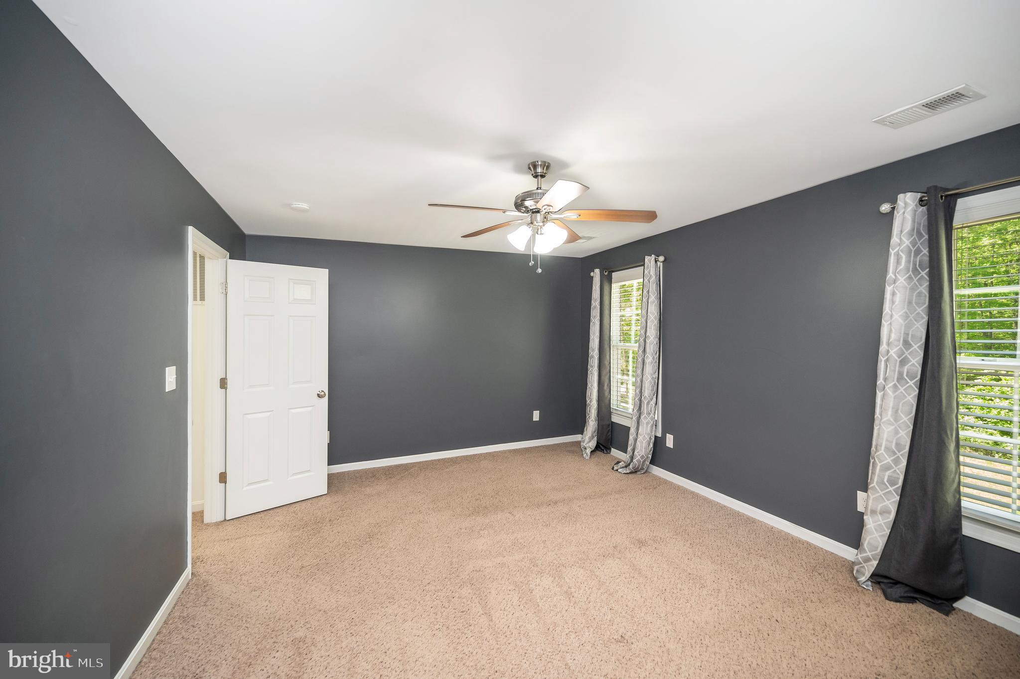 SHADE TREE - Residential Lease